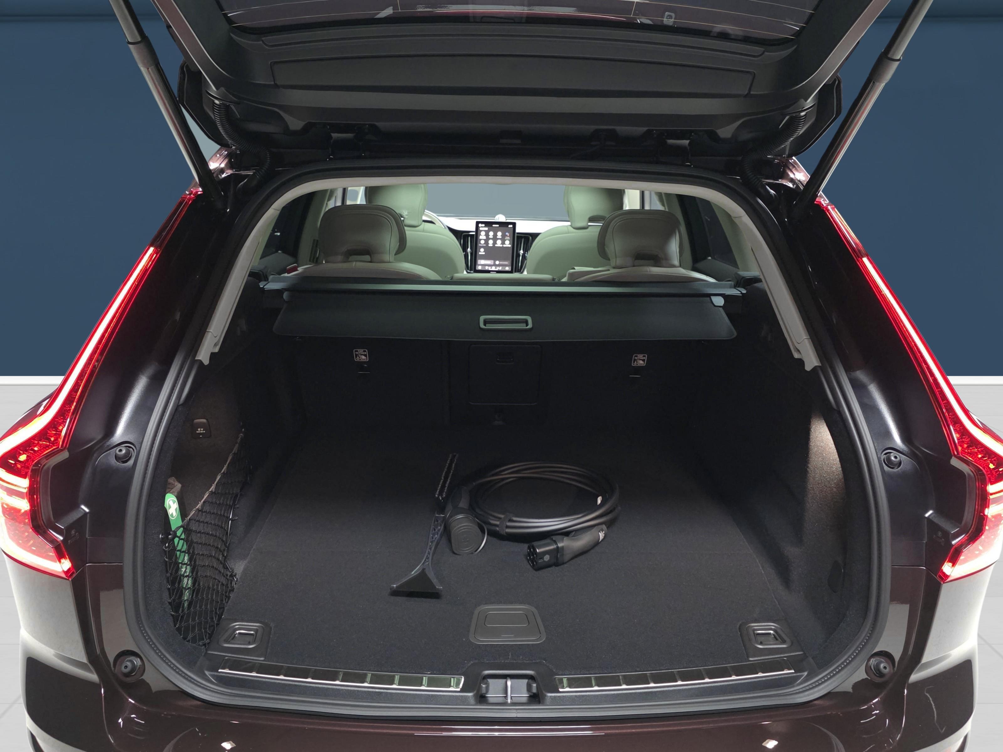 Volvo XC60 11