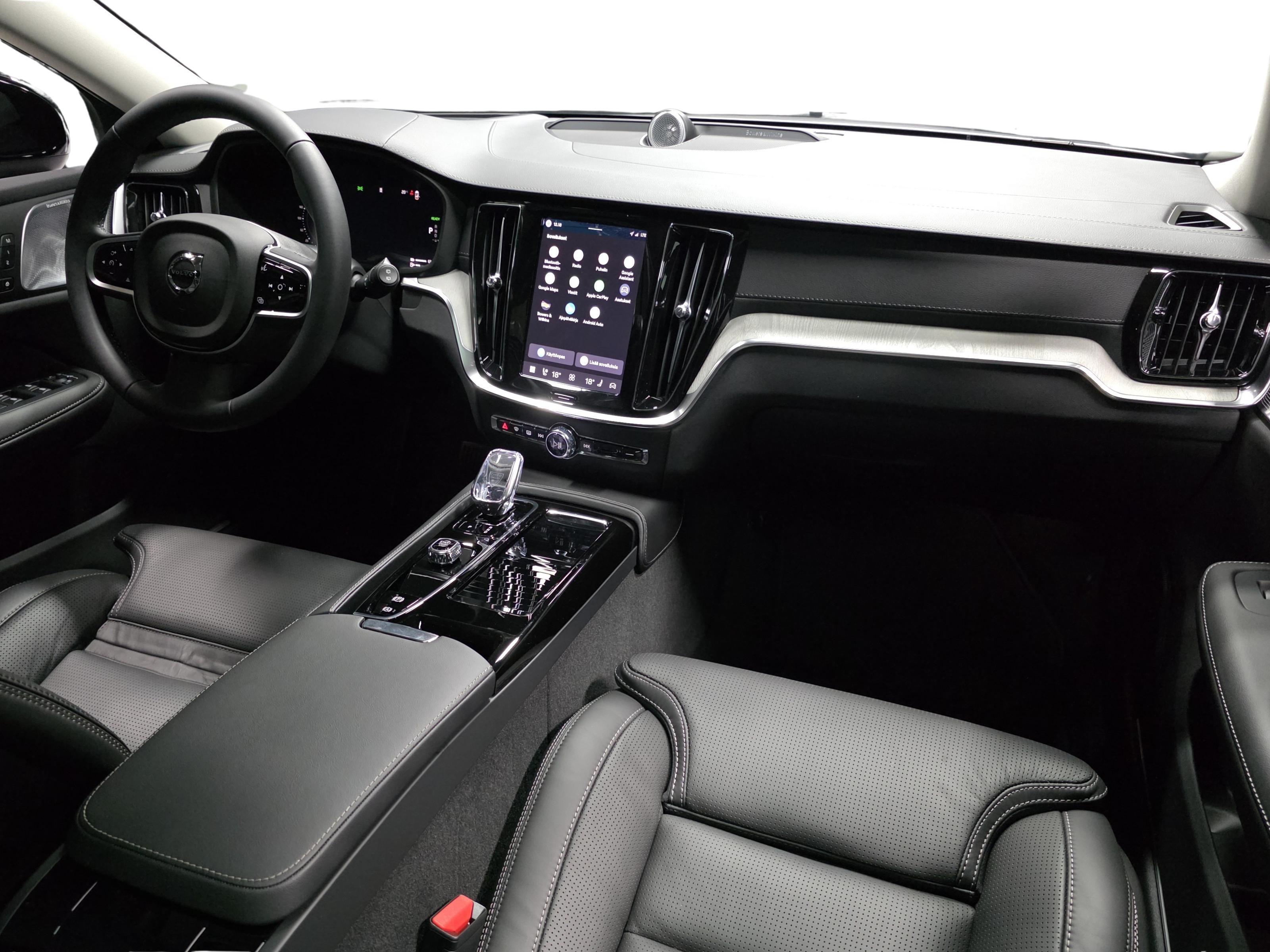 Volvo V60 19