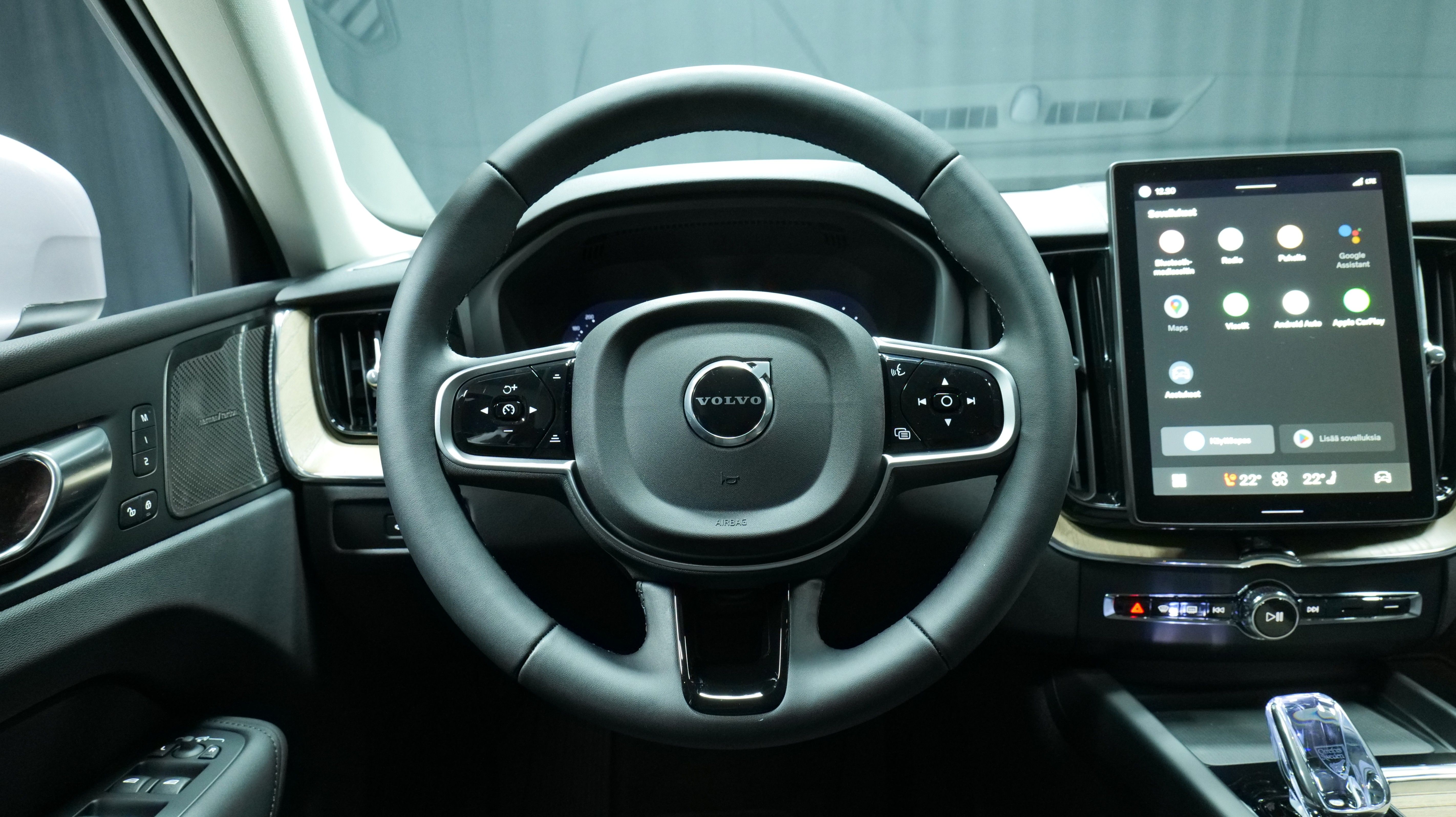 Volvo XC60 15