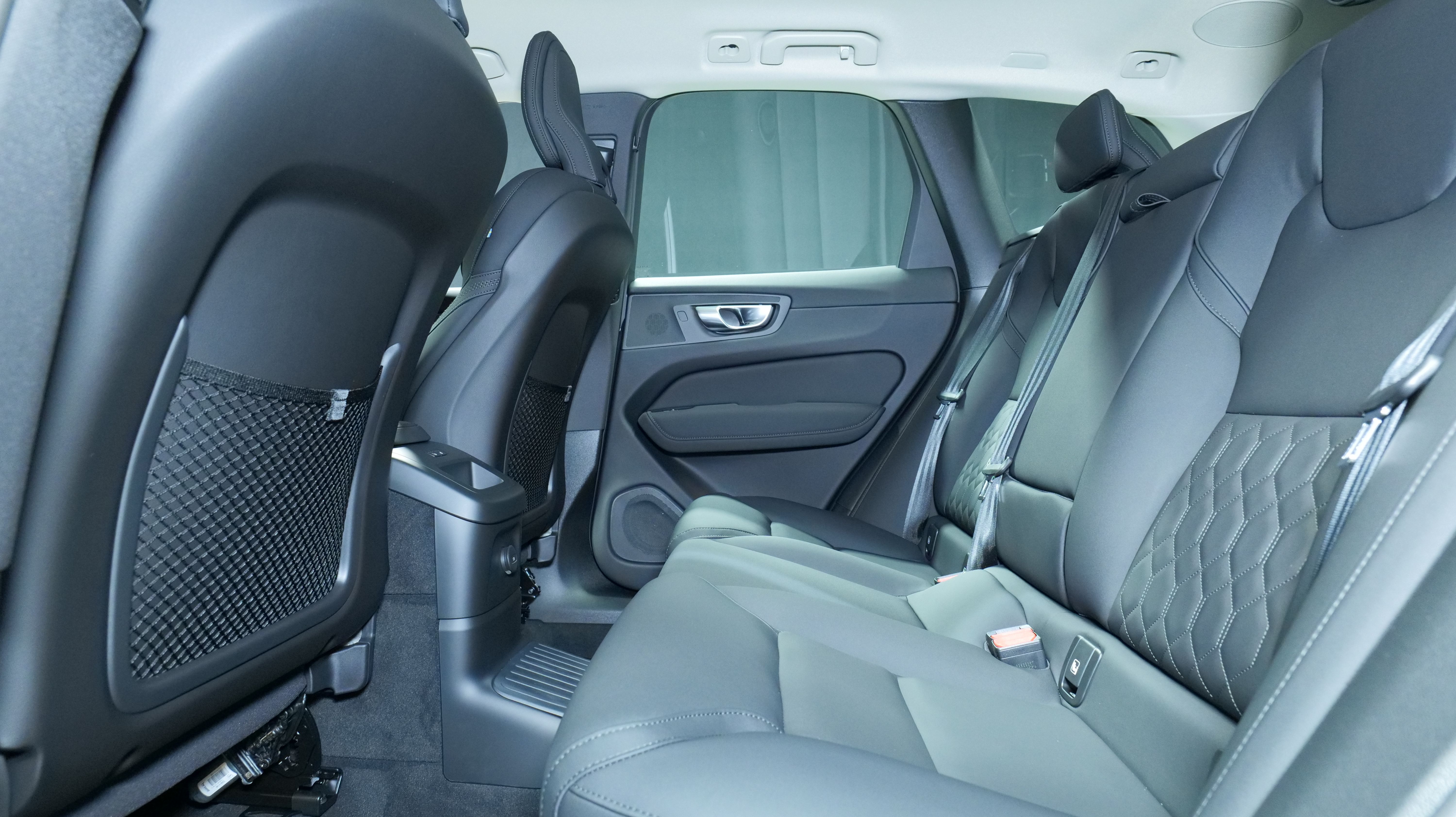 Volvo XC60 16