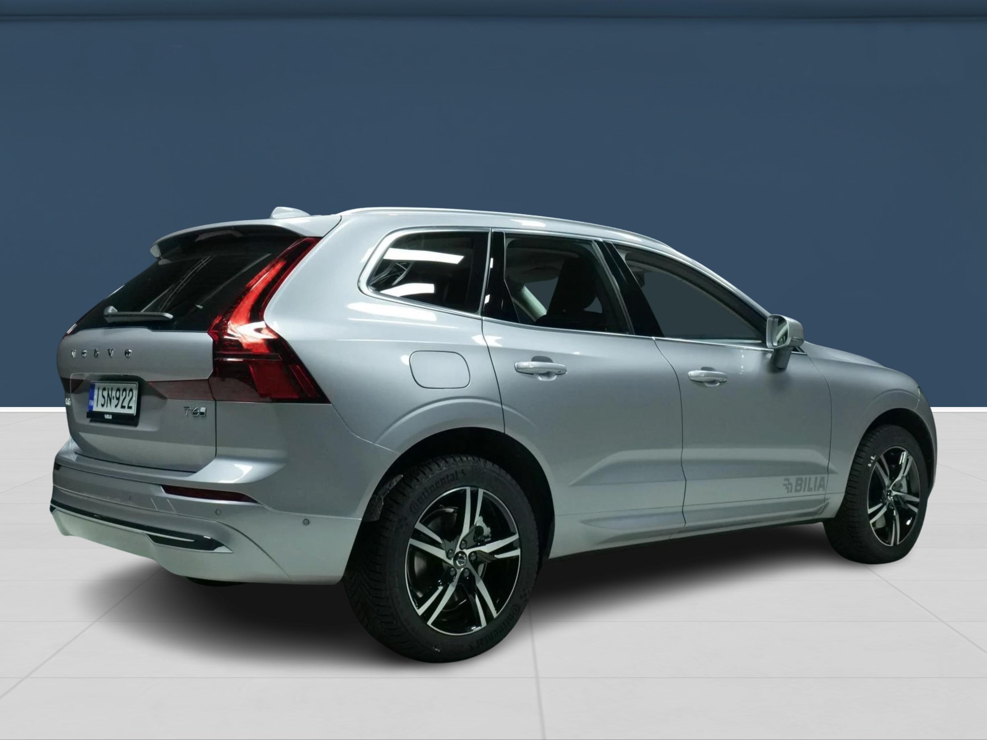 Volvo XC60 4