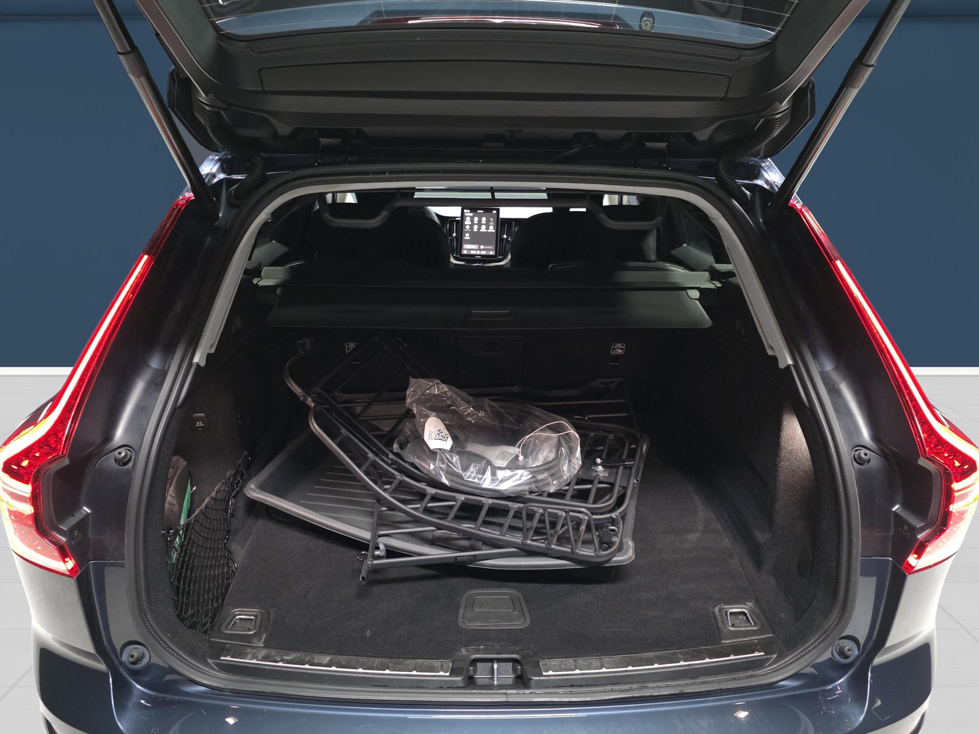 Volvo XC60 11
