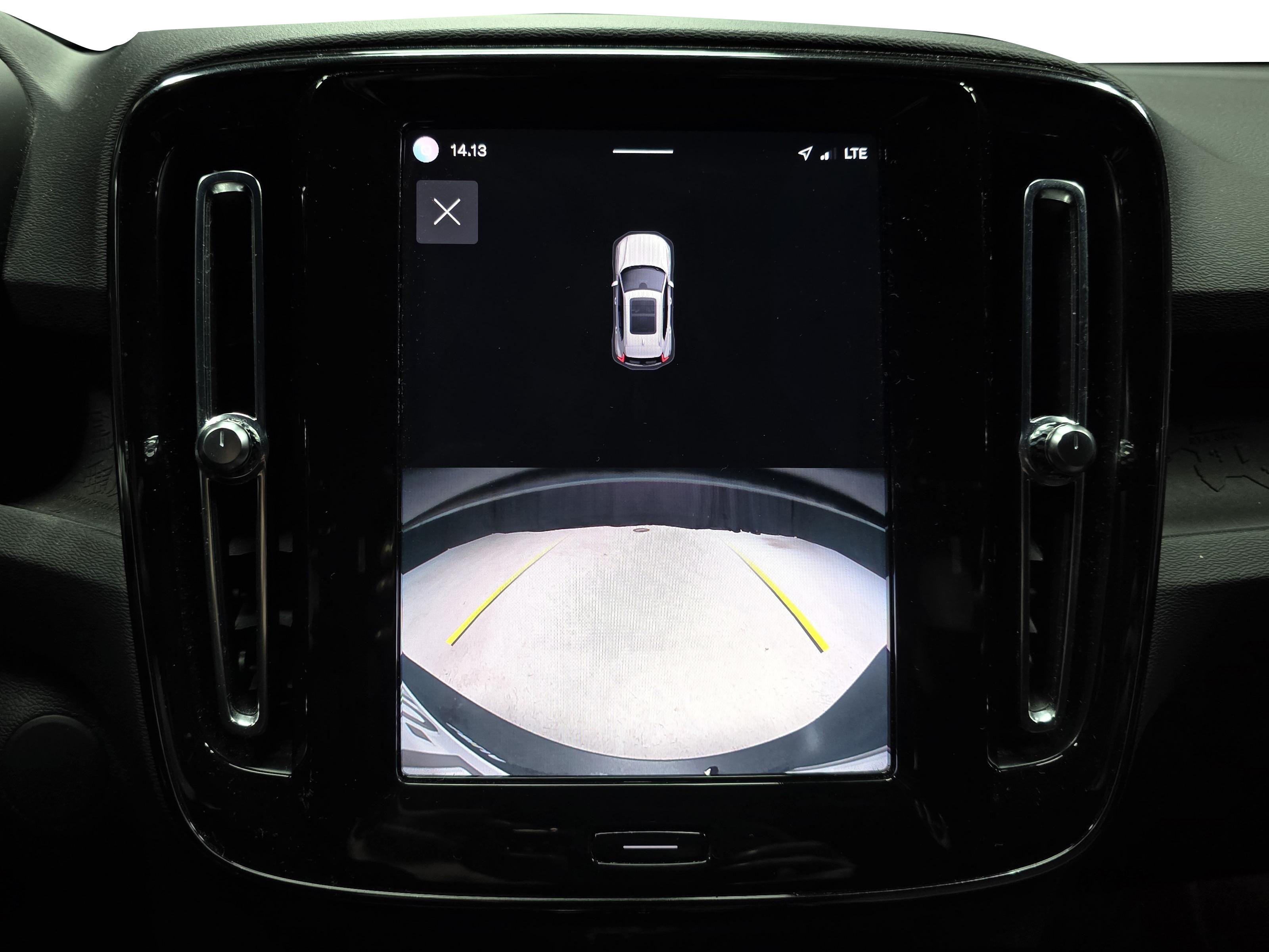 Volvo XC40 14