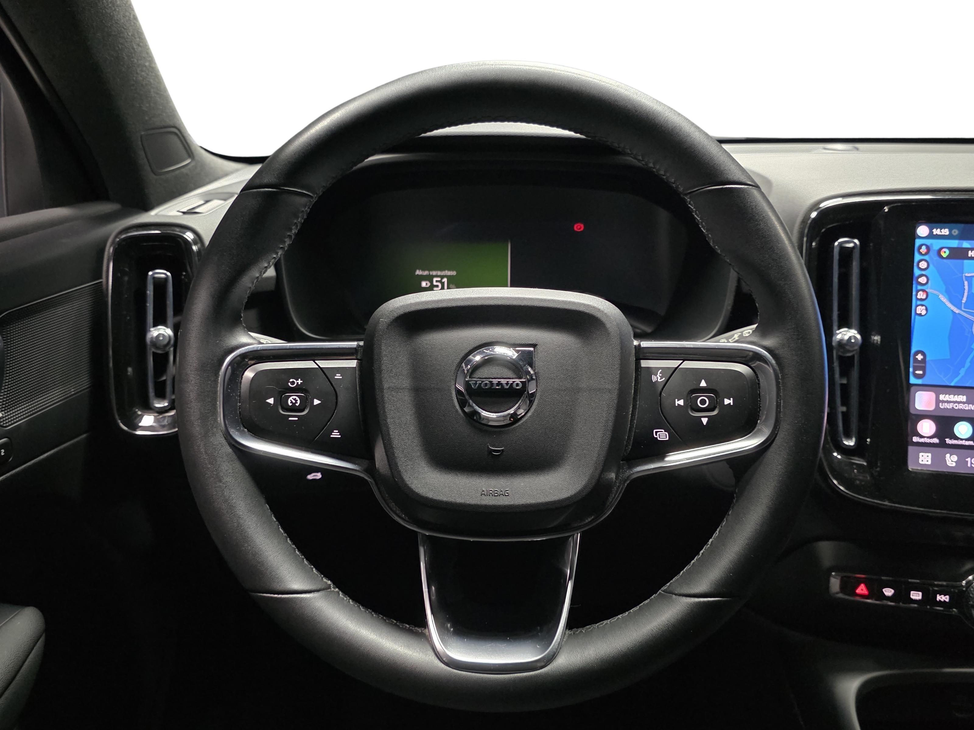 Volvo XC40 17