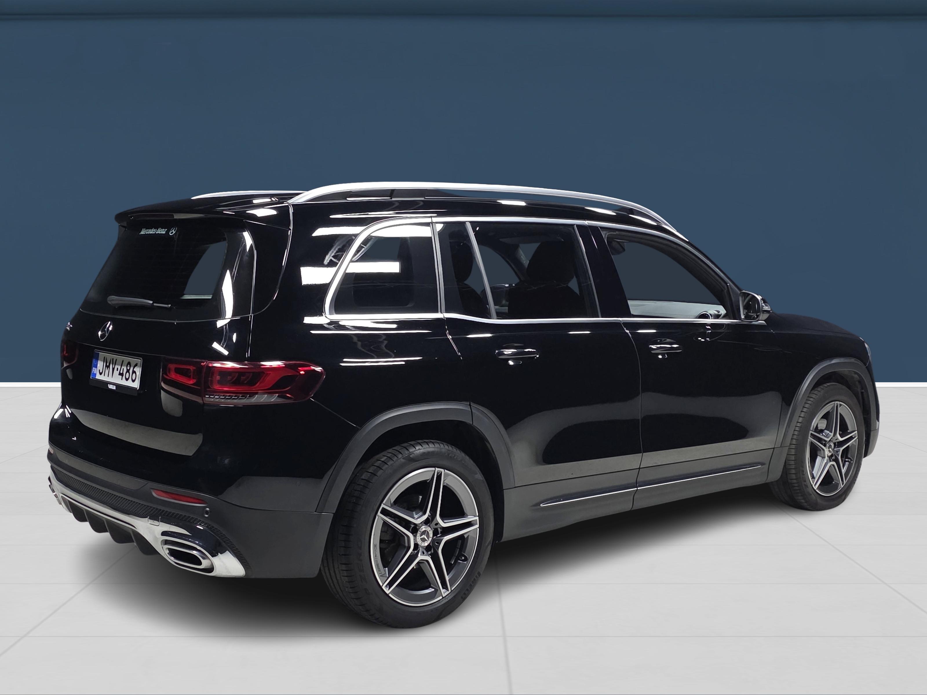 Mercedes-Benz GLB 4