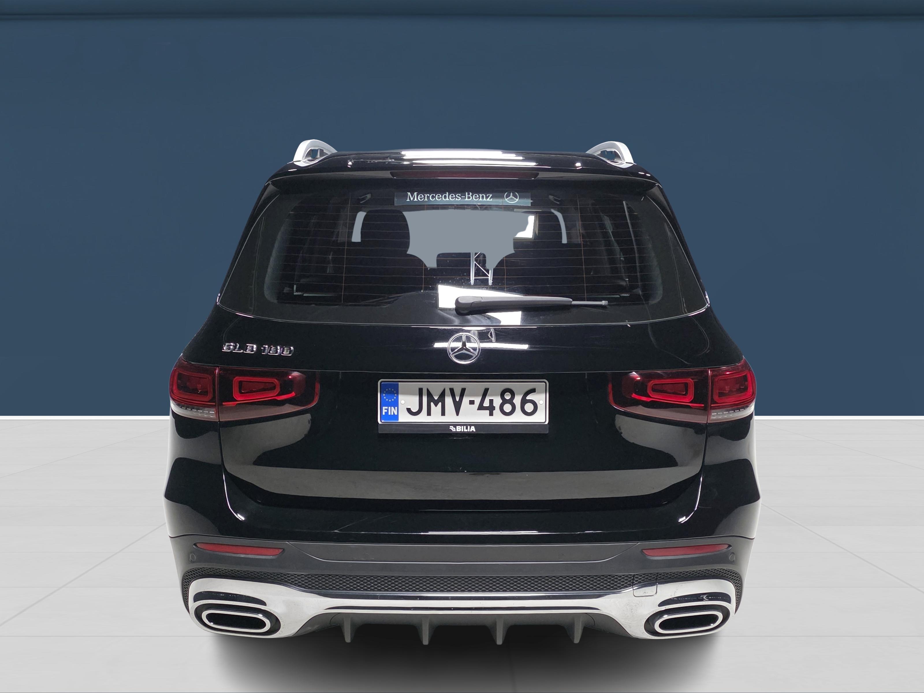 Mercedes-Benz GLB 5