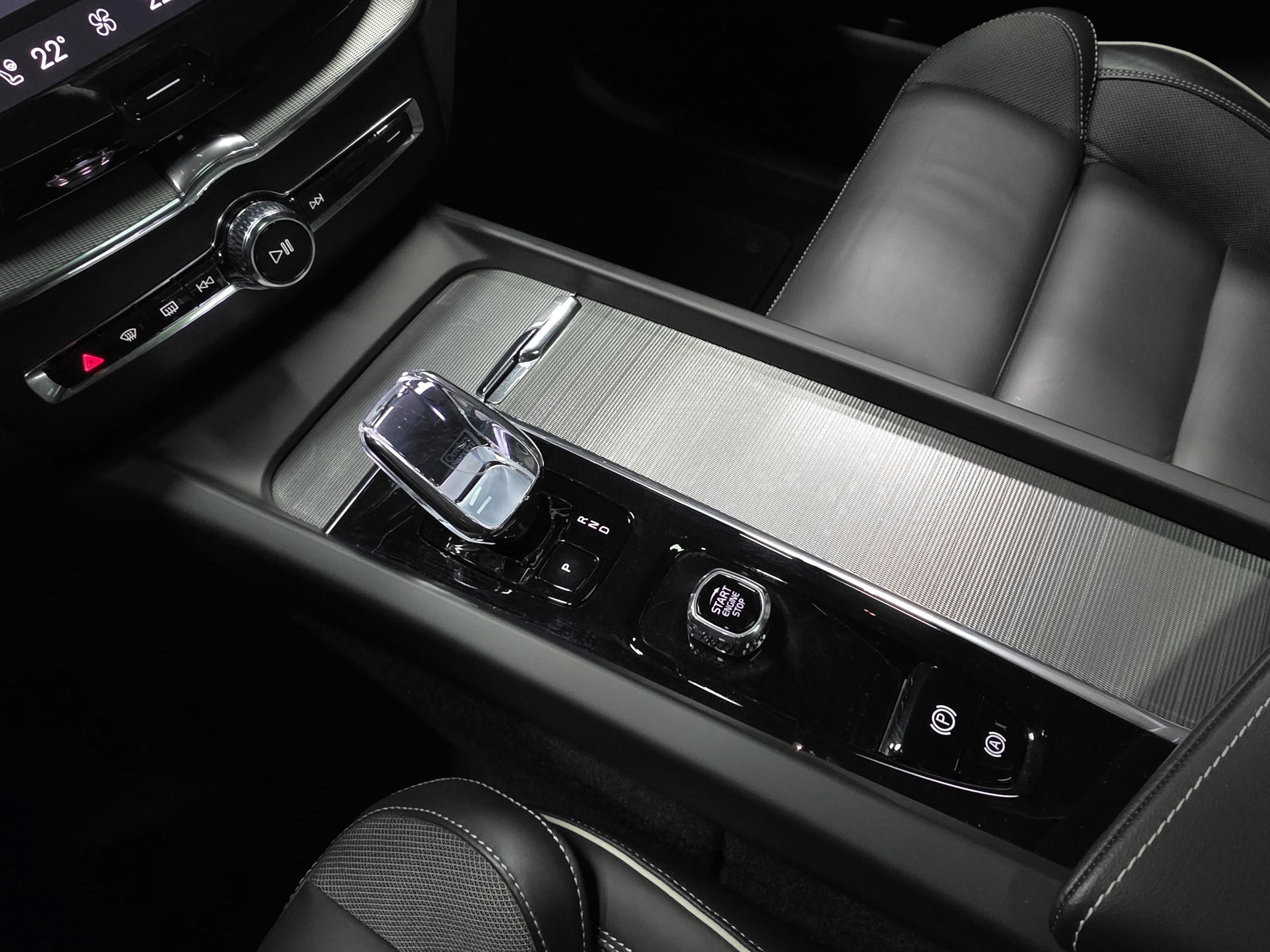 Volvo XC60 14