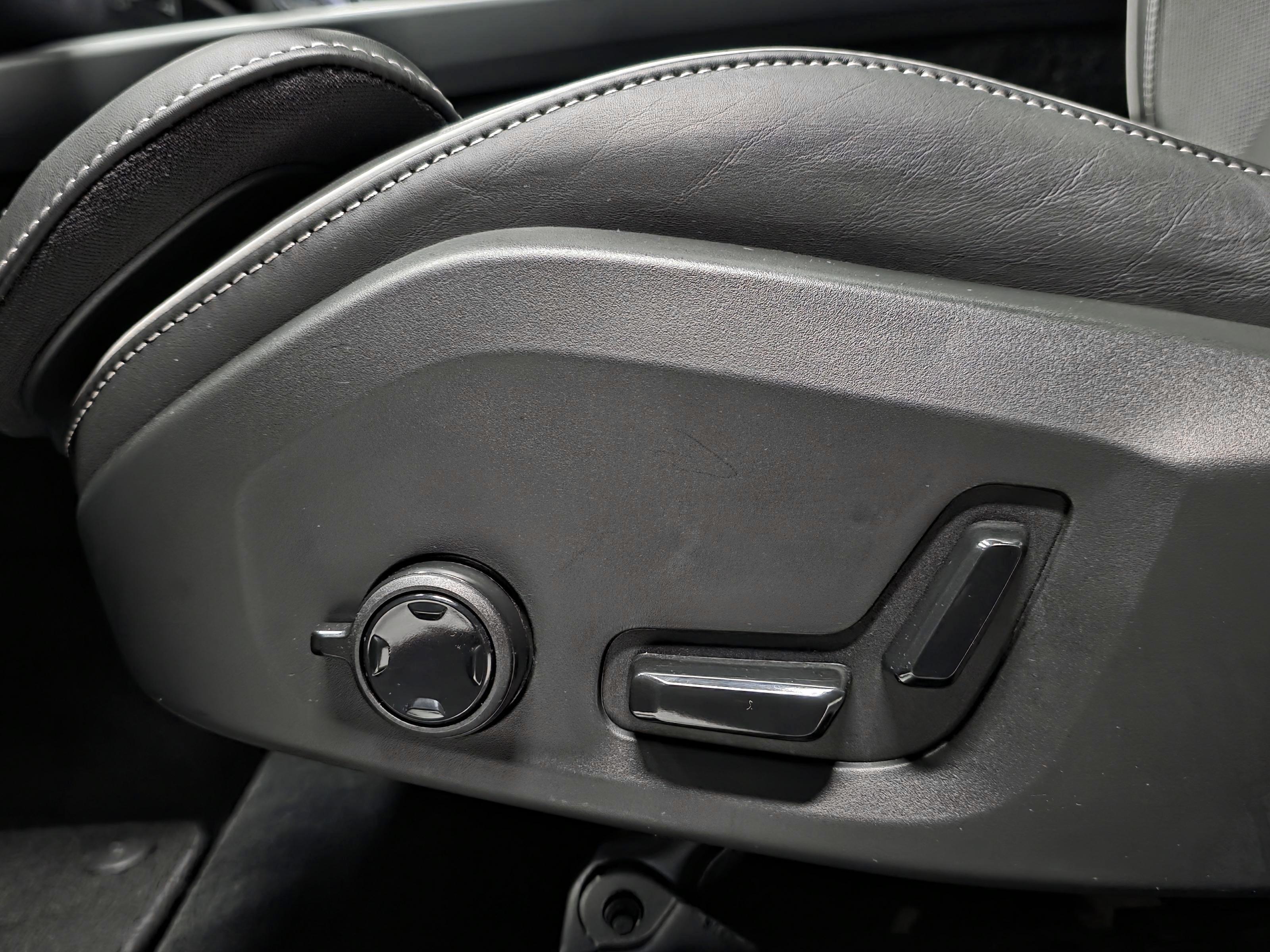 Volvo XC60 16