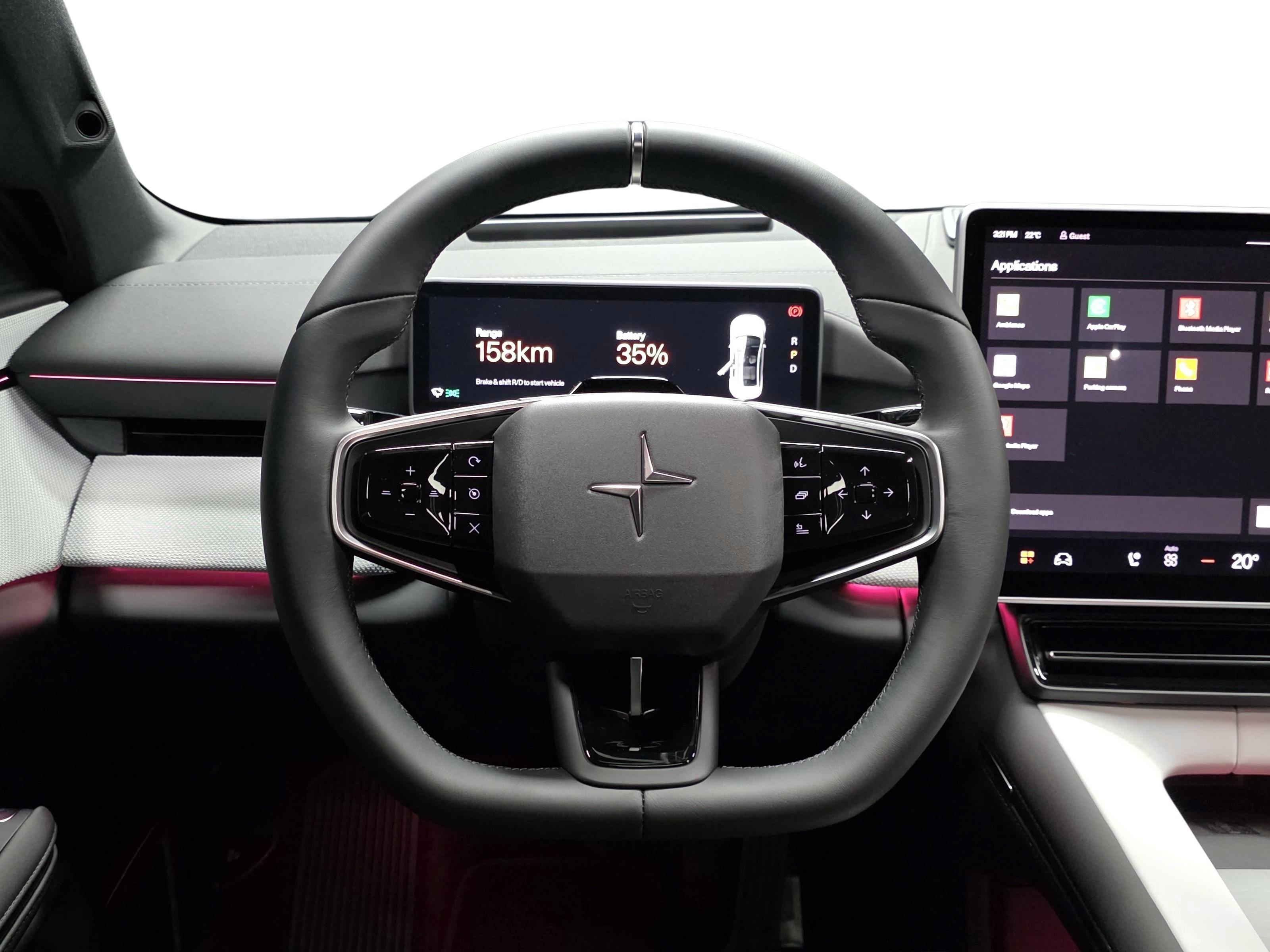 Polestar 4 10
