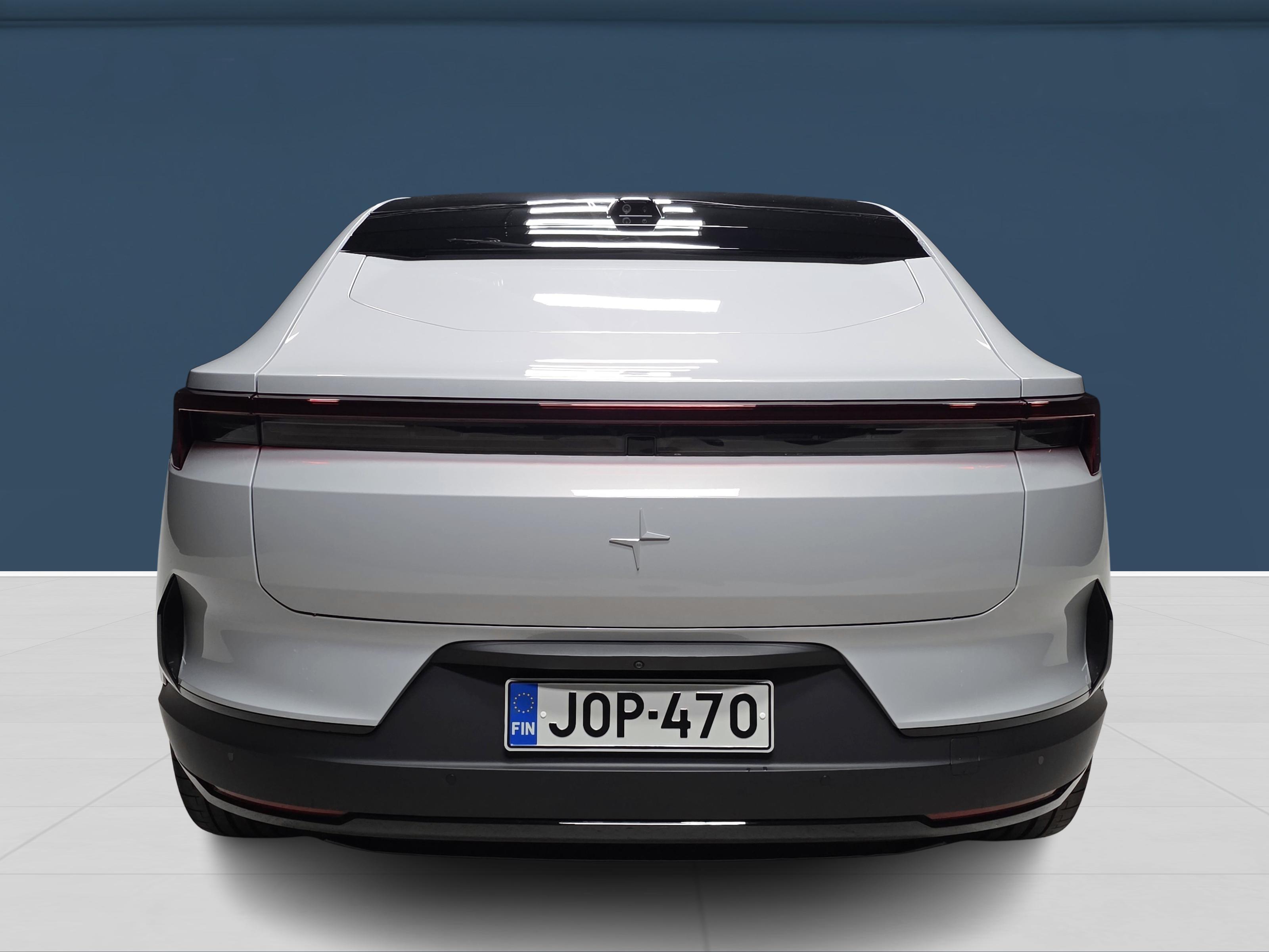 Polestar 4 5