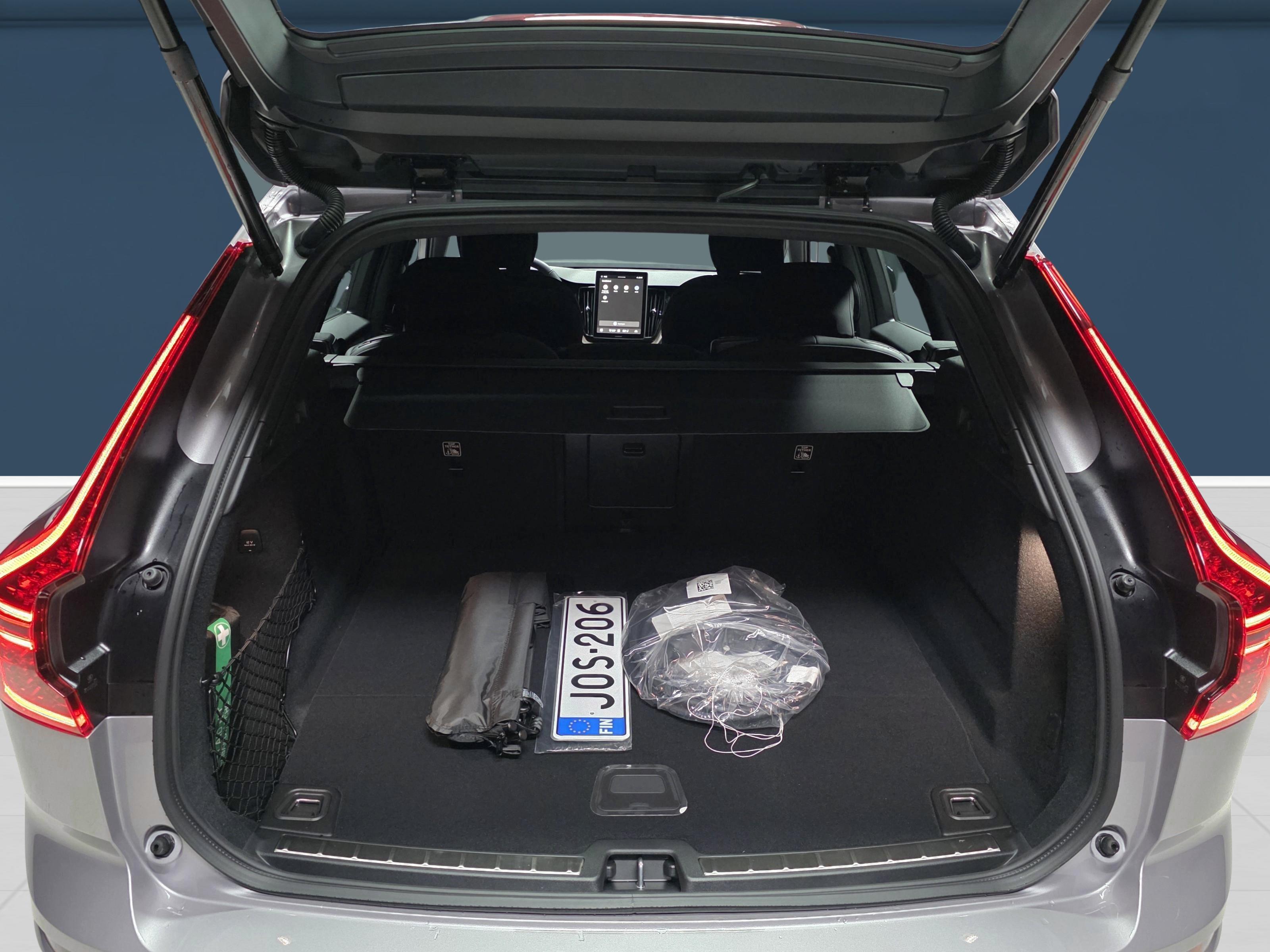 Volvo XC60 16