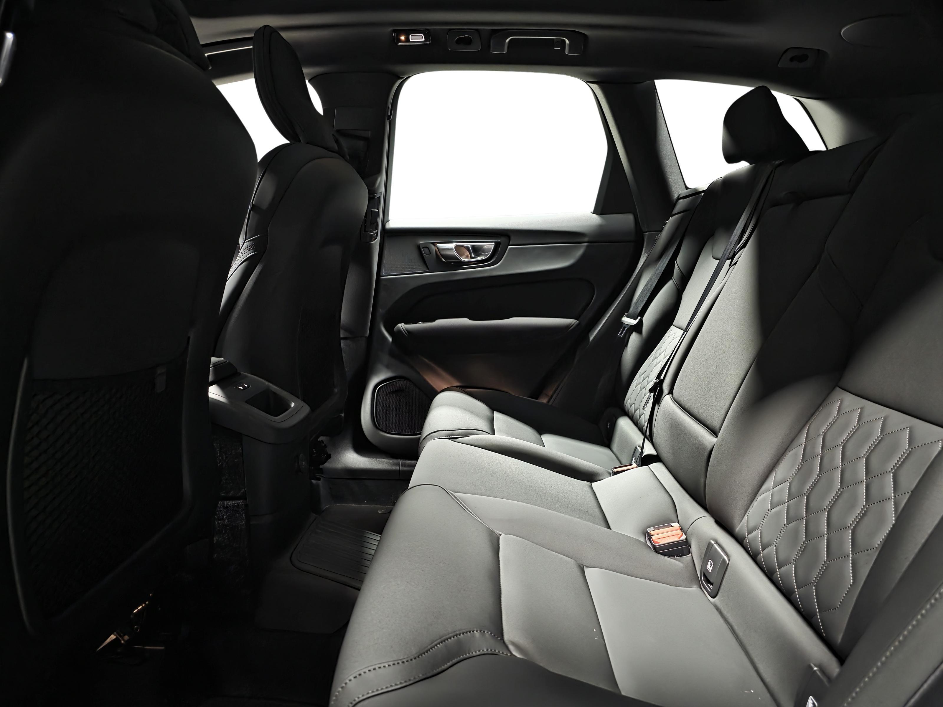 Volvo XC60 9