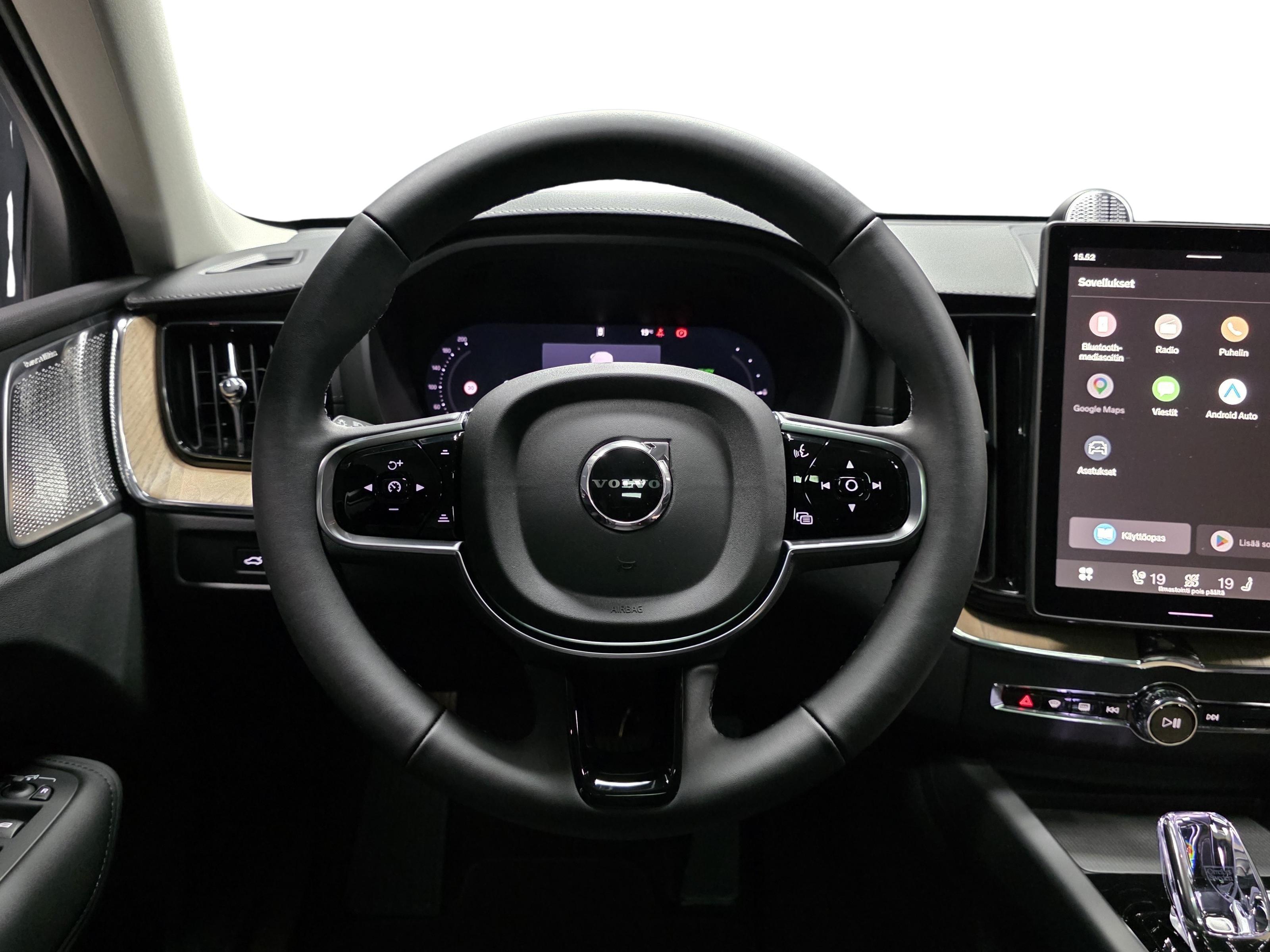 Volvo XC60 10