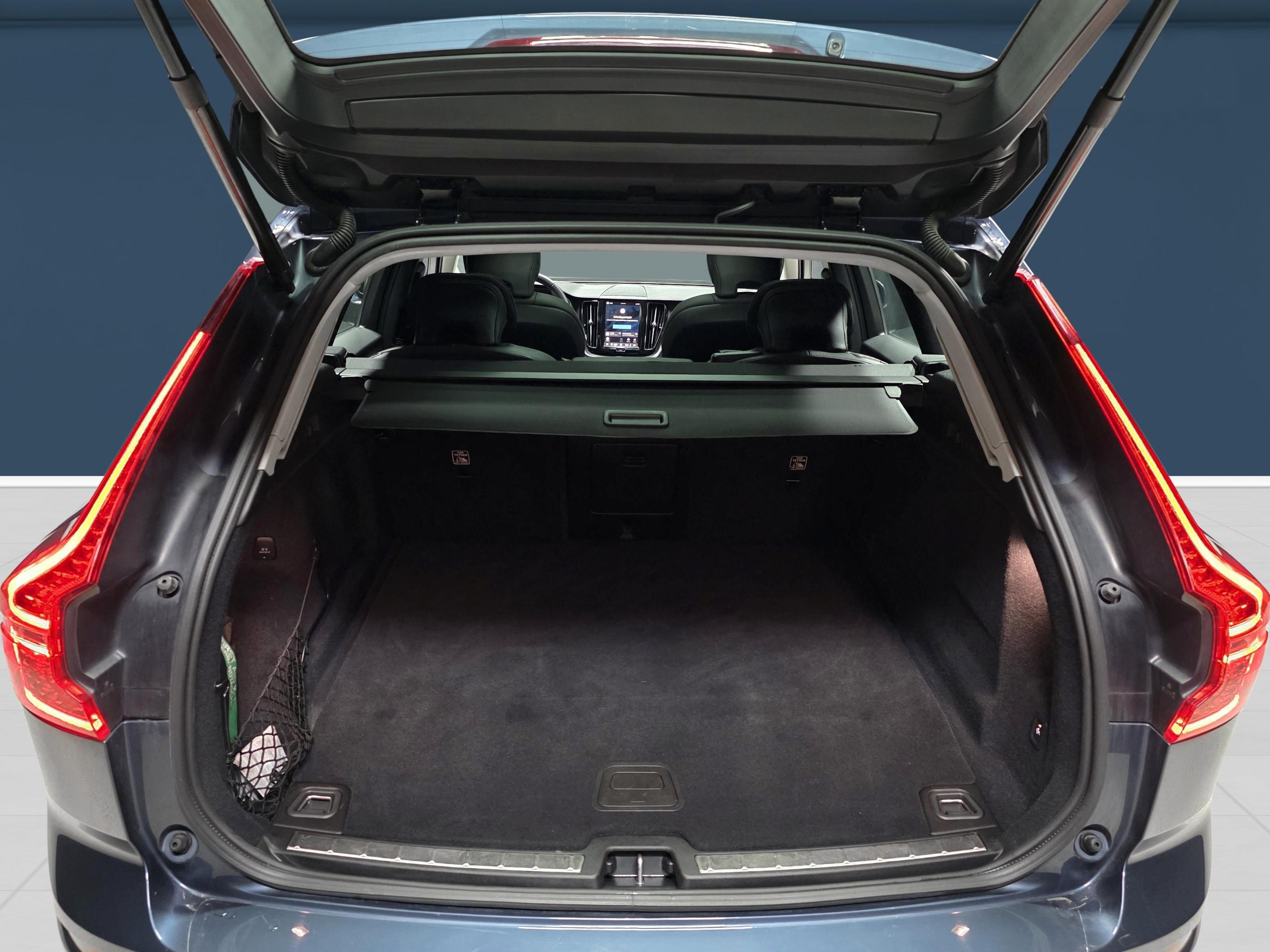 Volvo XC60 11