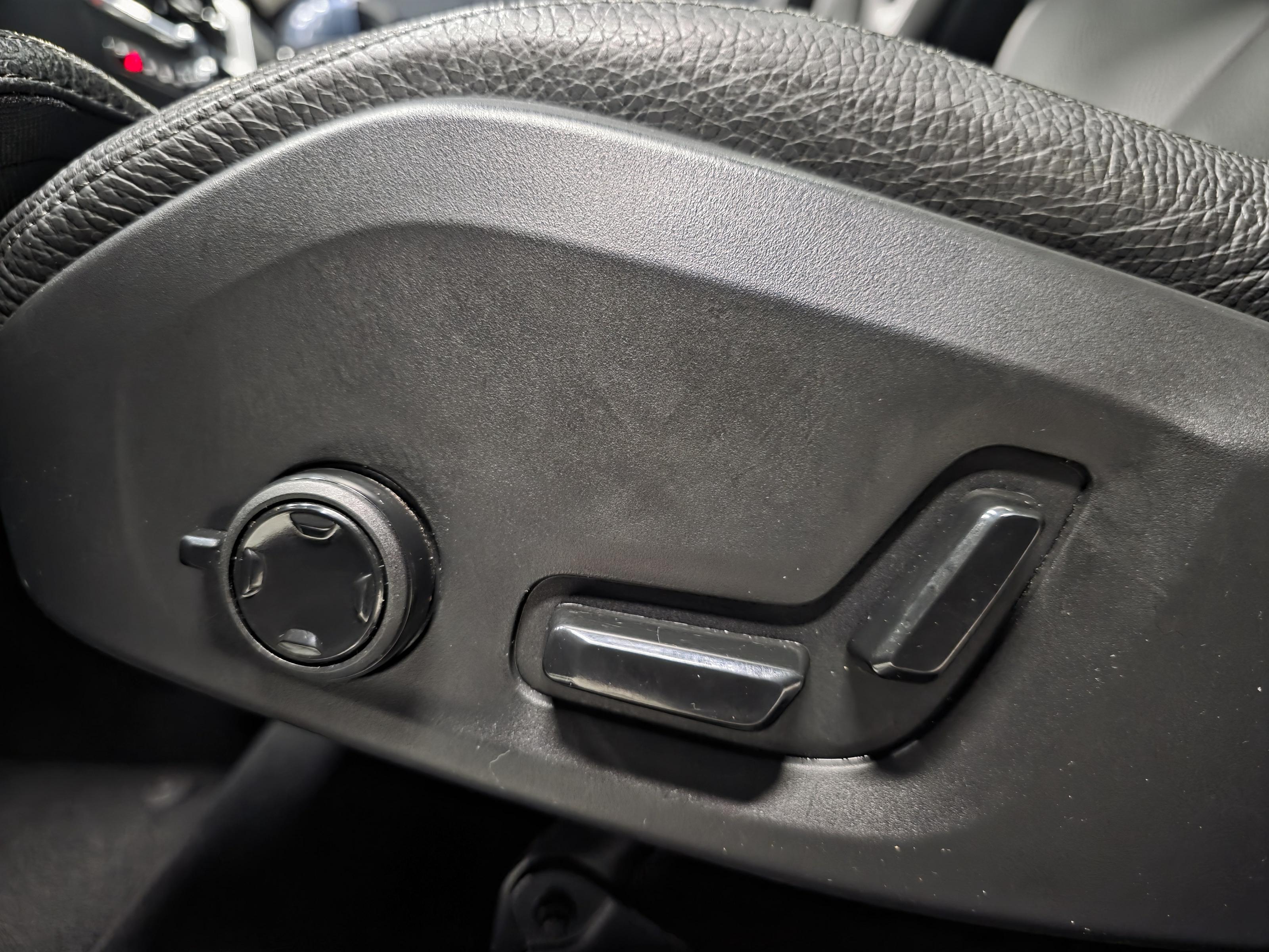 Volvo XC60 15