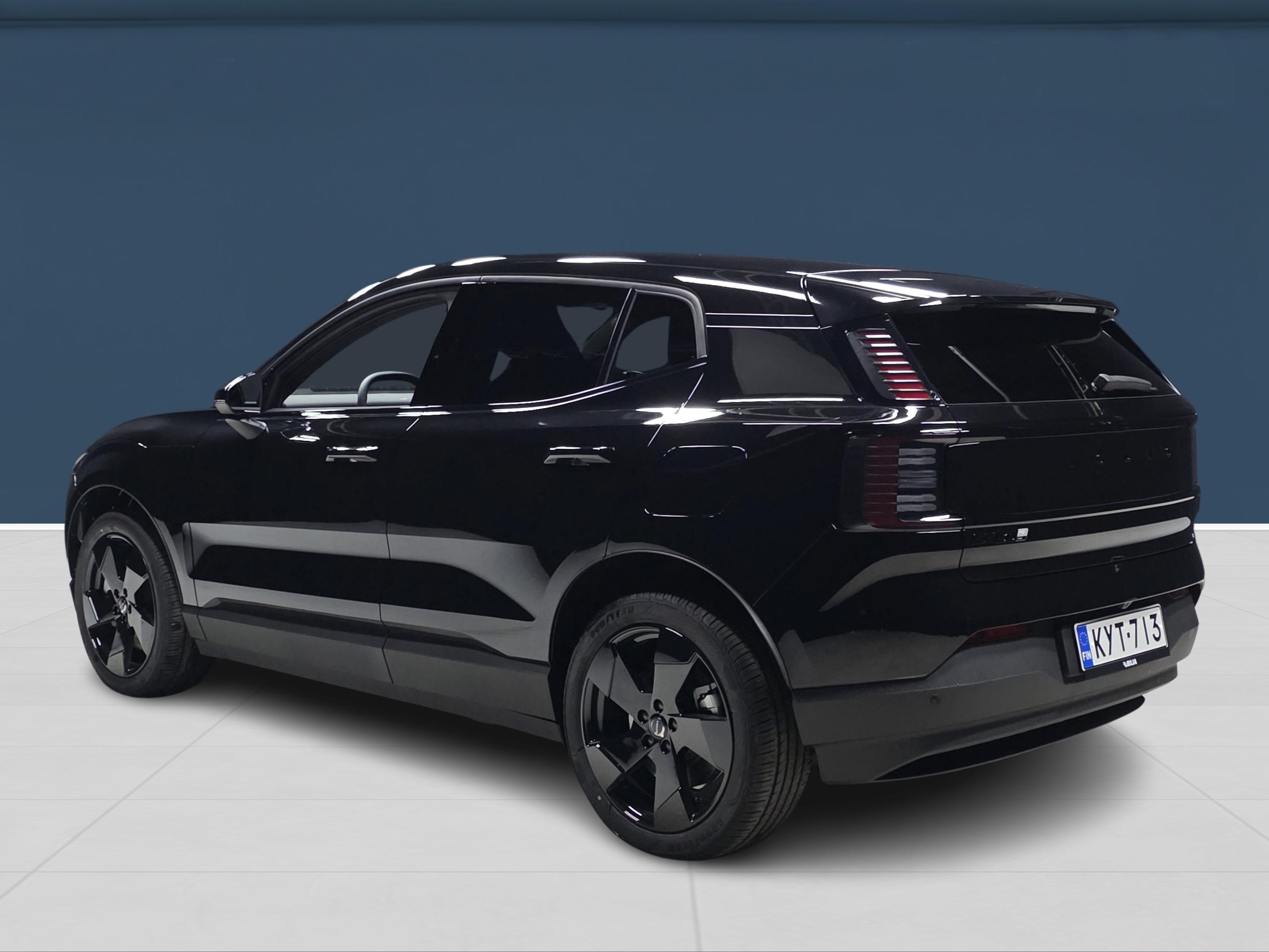 Volvo EX30 6