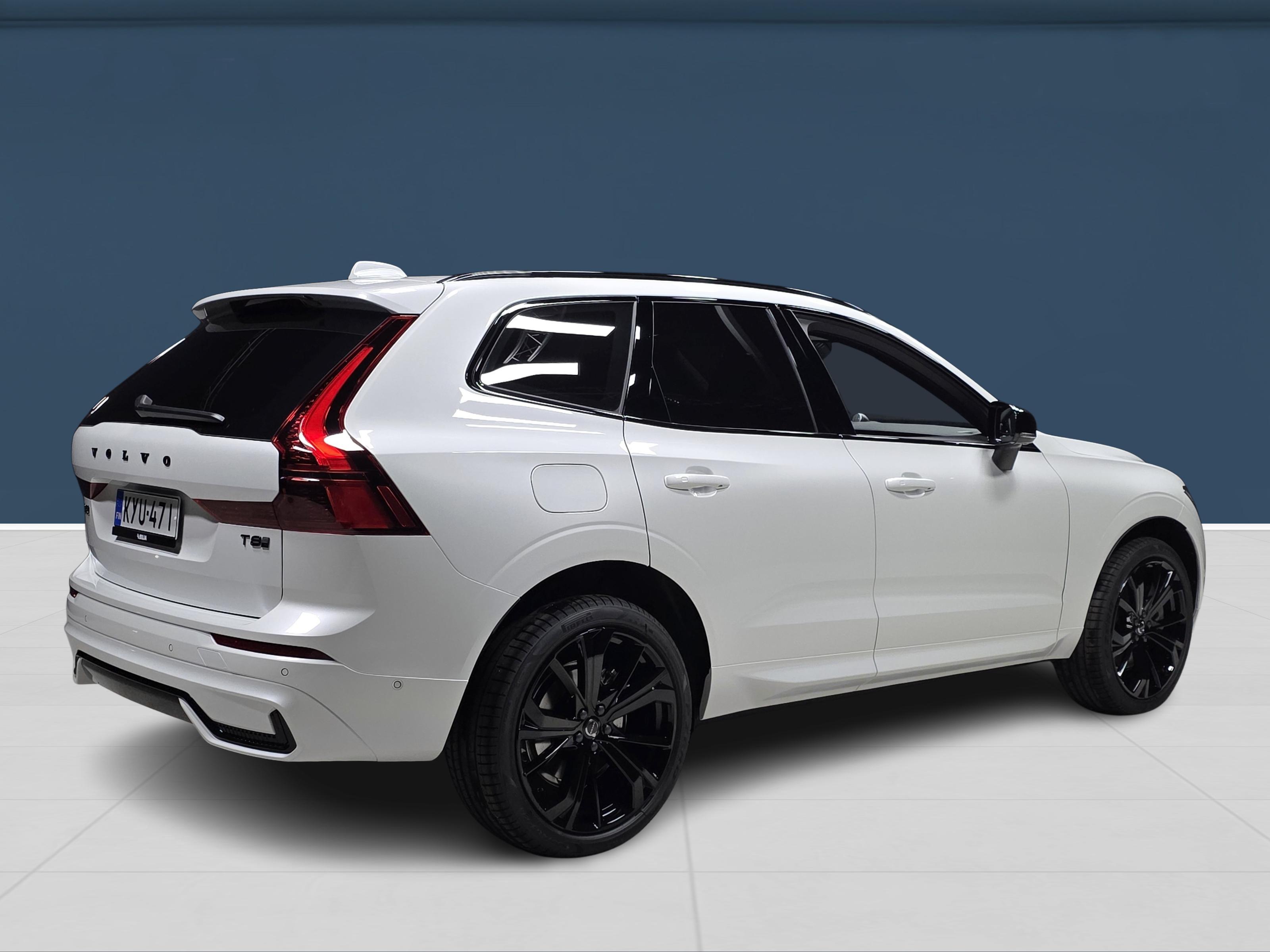 Volvo XC60 4