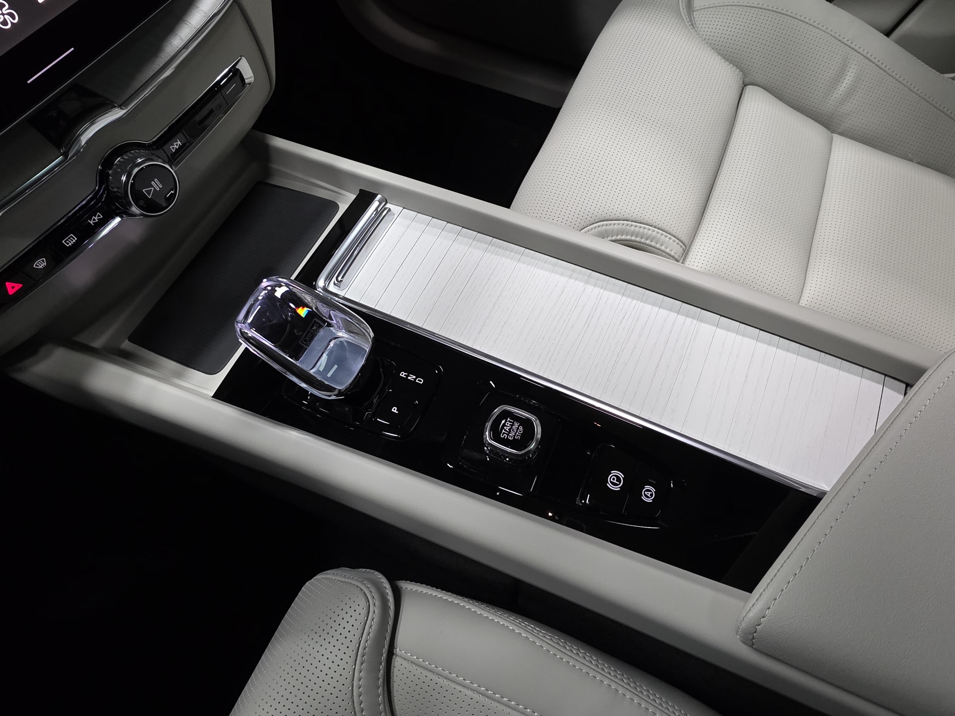 Volvo XC60 13