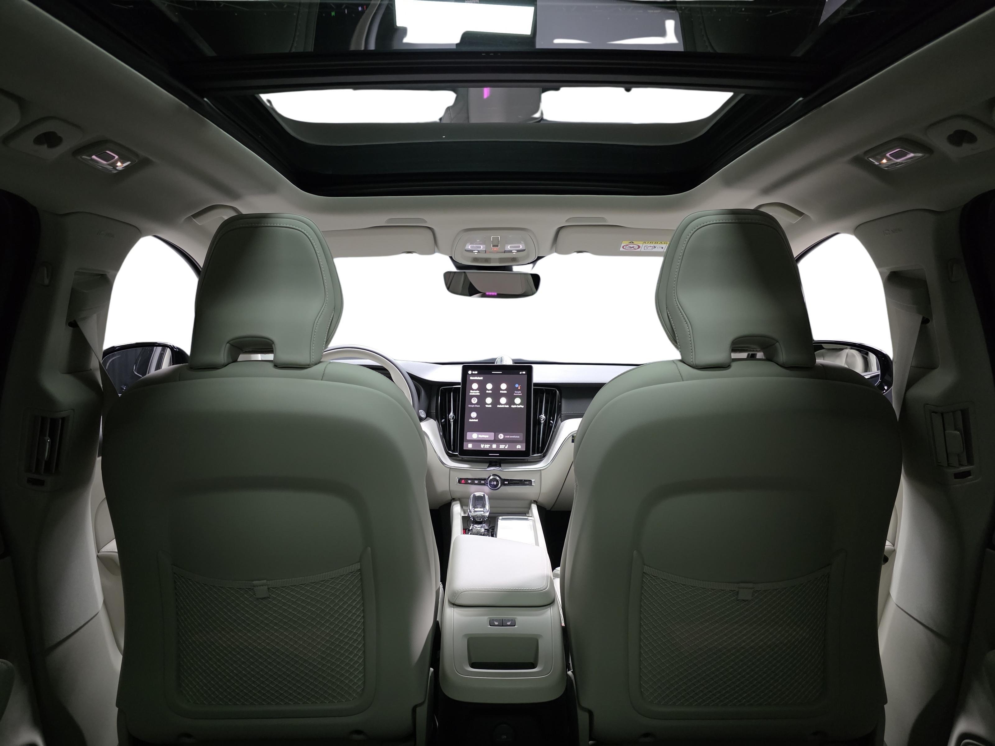 Volvo XC60 16