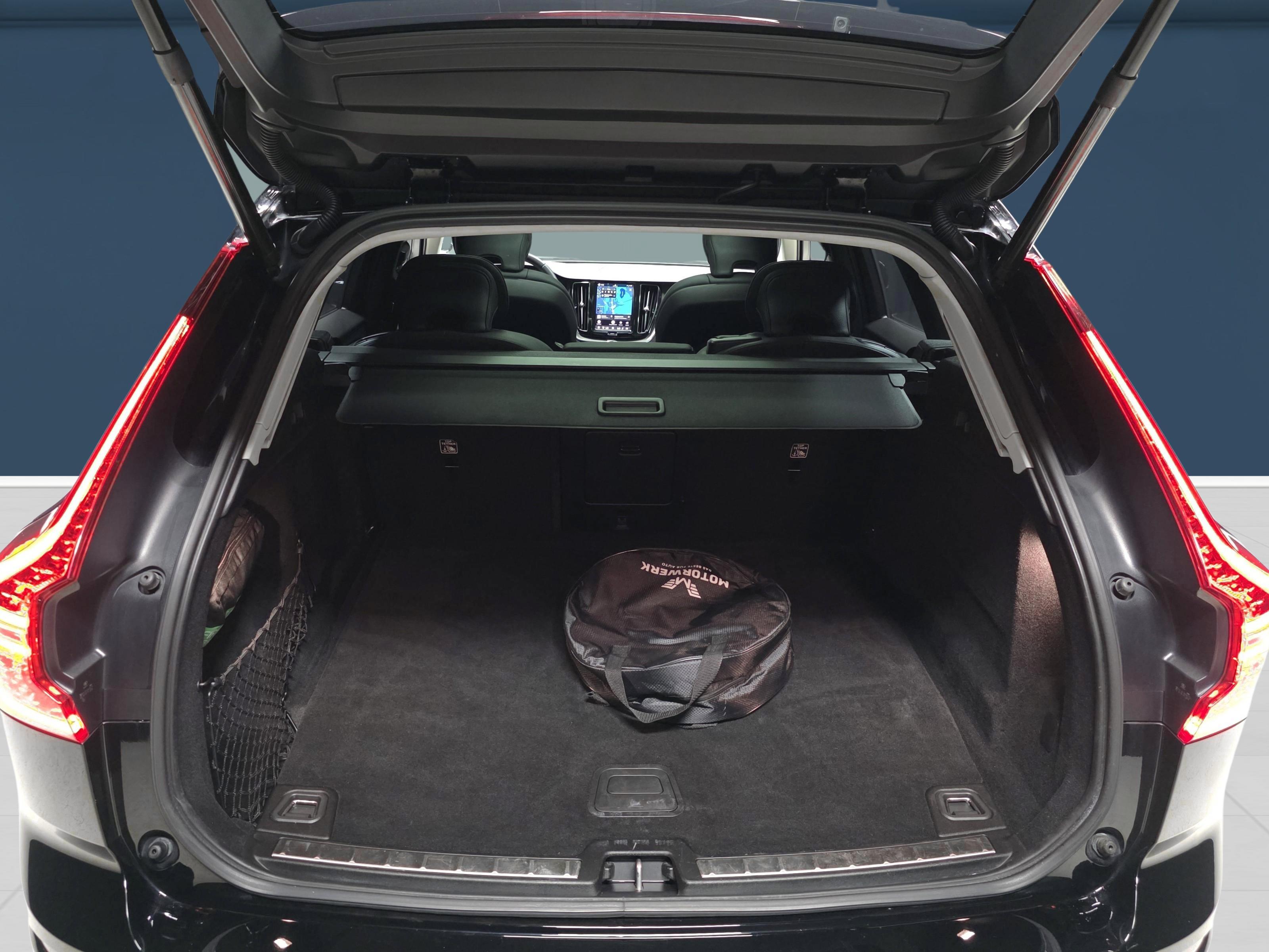 Volvo XC60 11