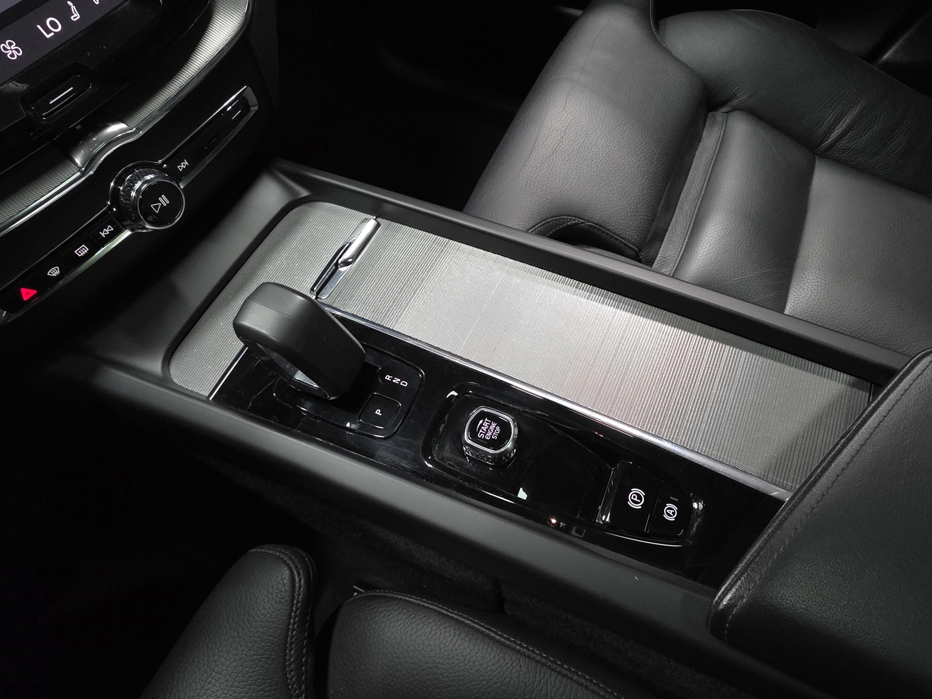 Volvo XC60 15