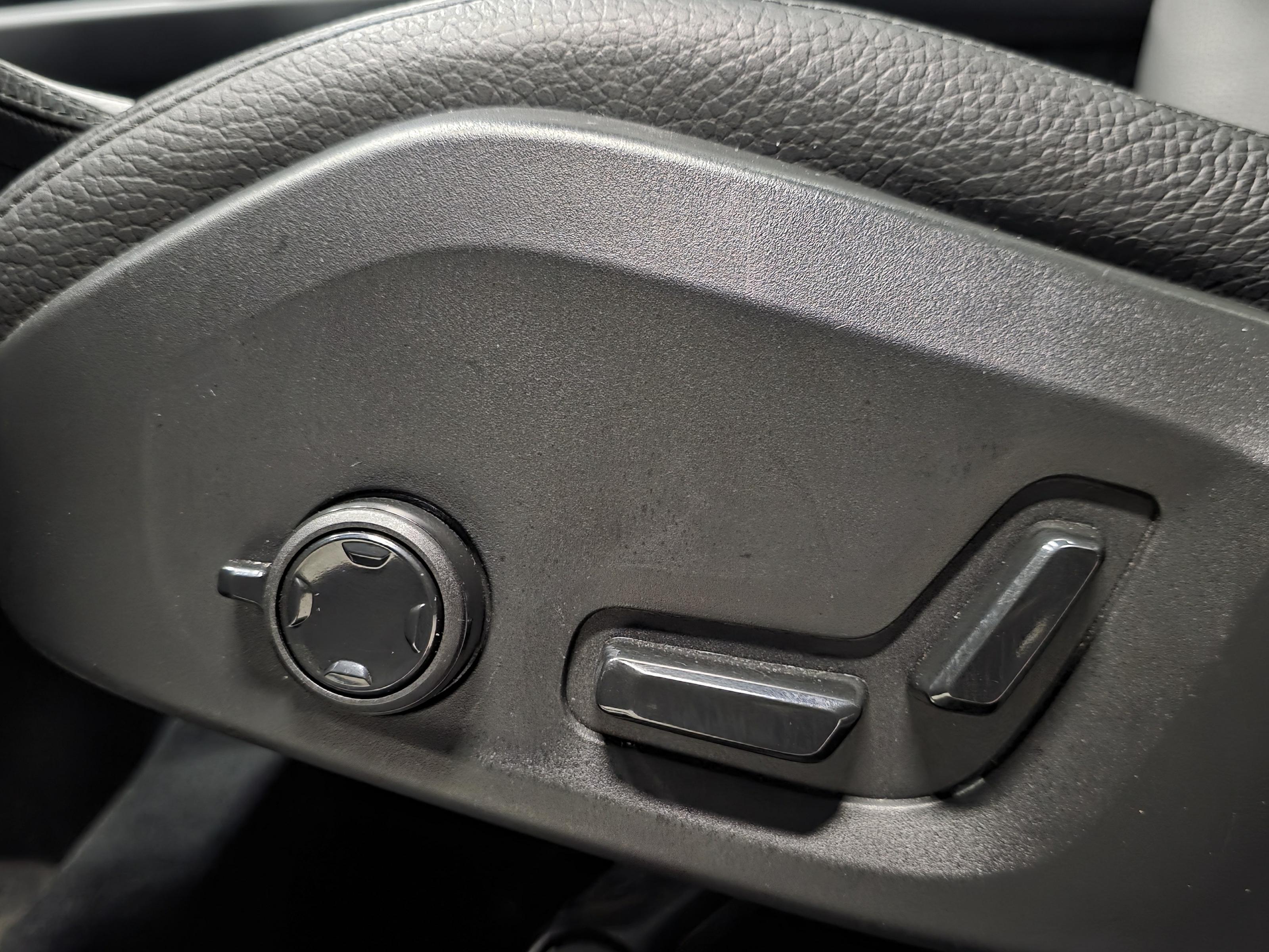 Volvo XC60 16
