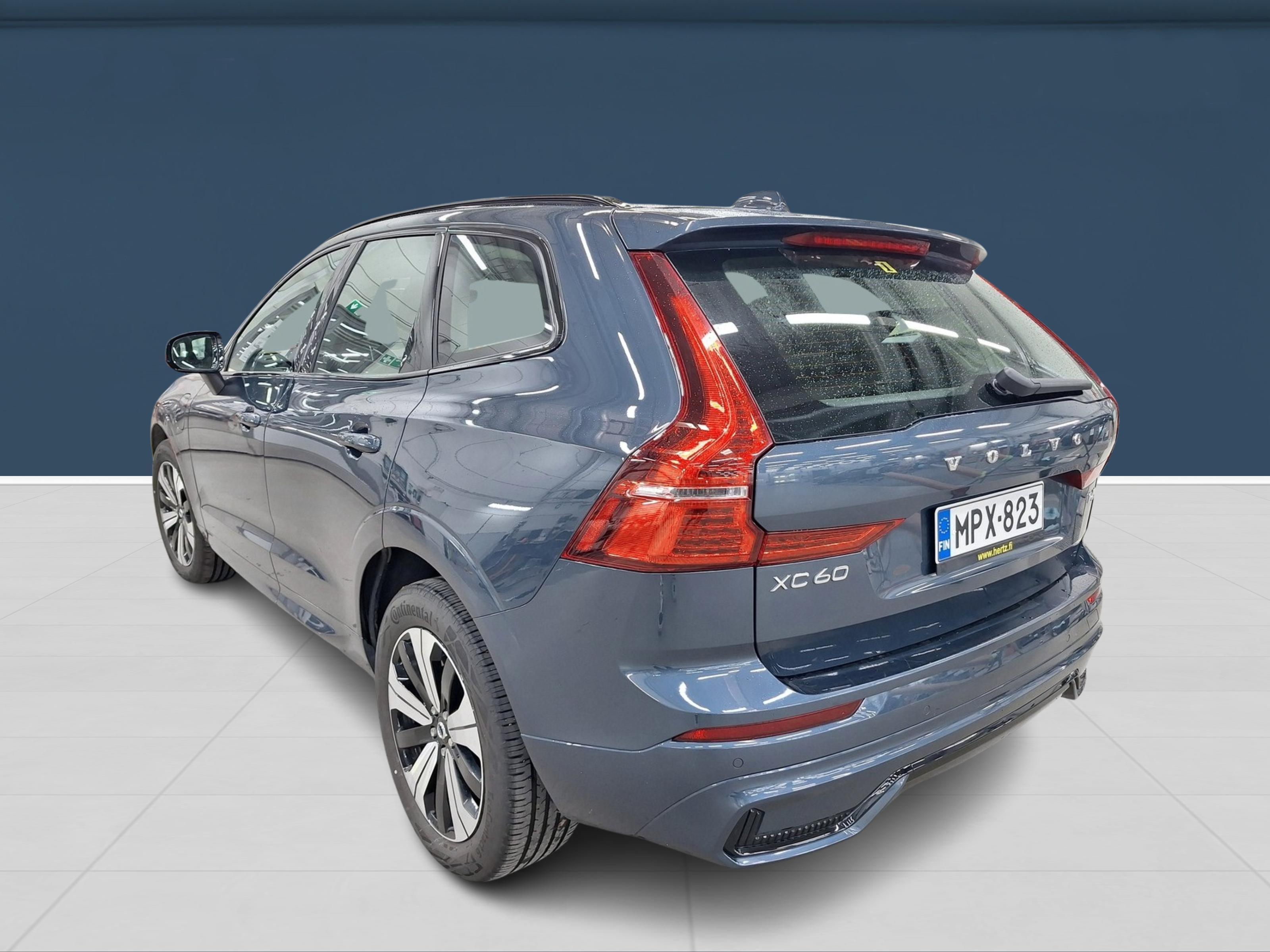 Volvo XC60 4