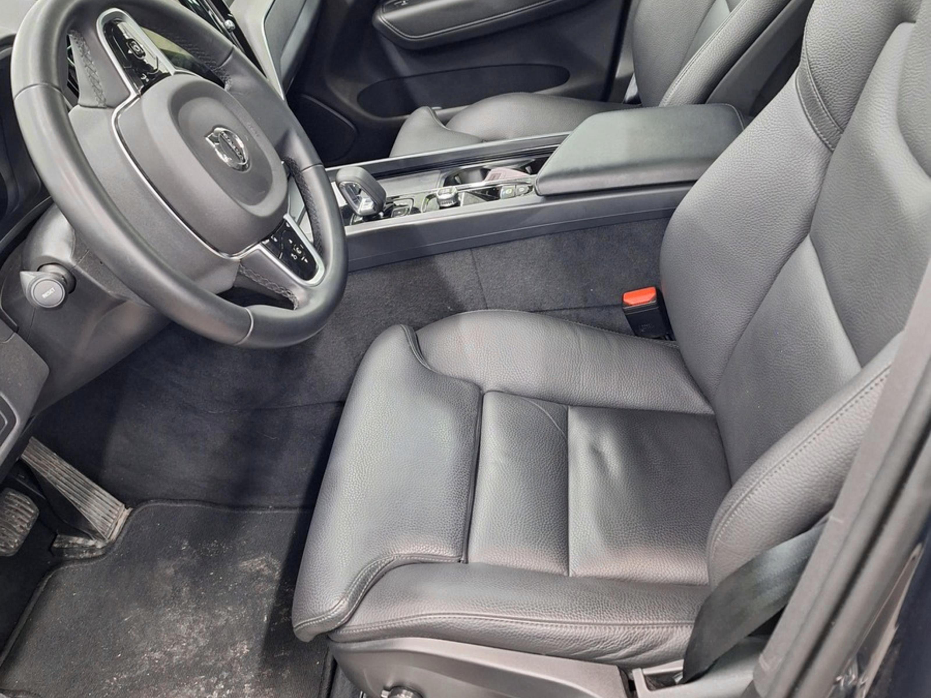Volvo XC60 5