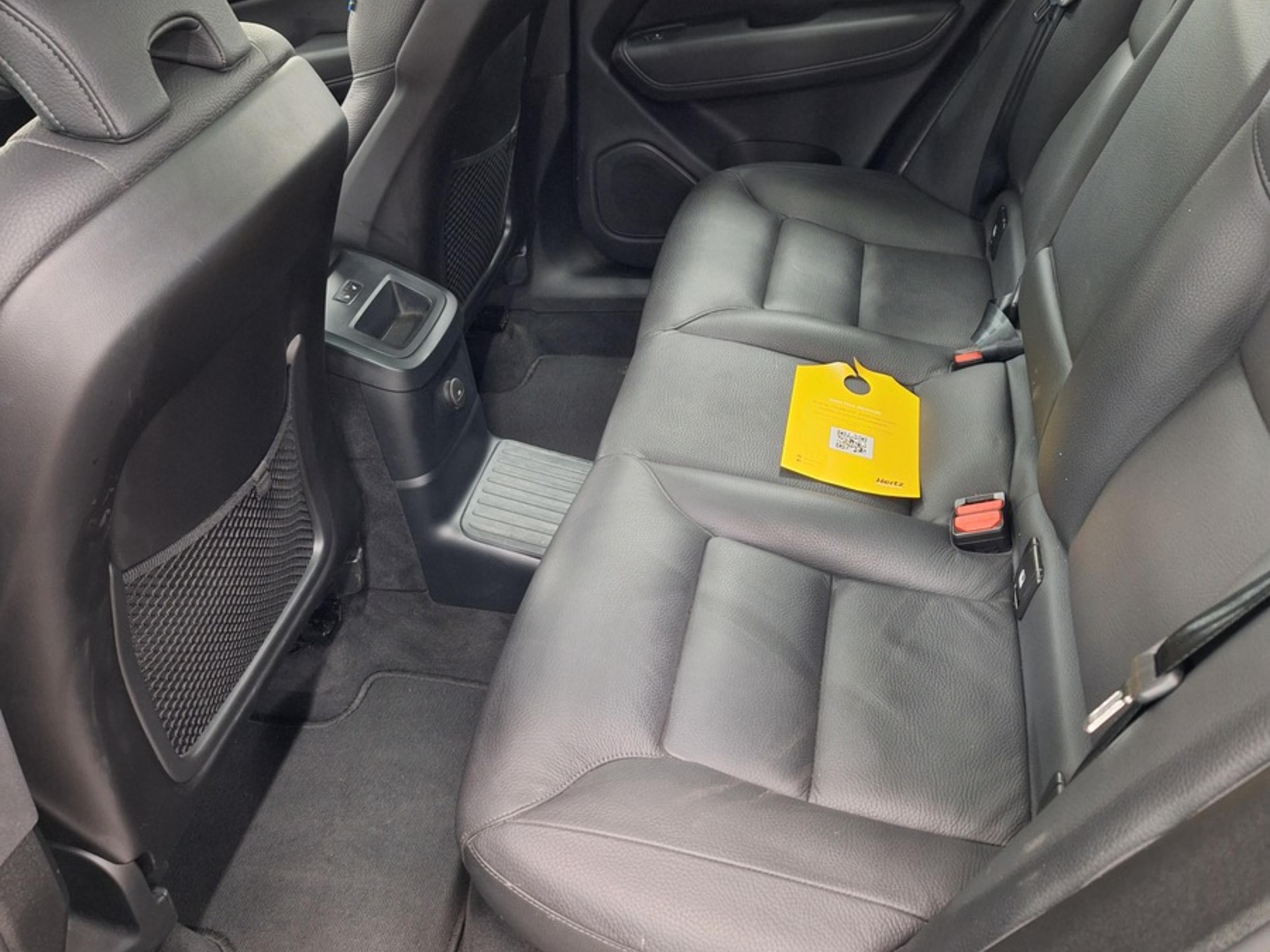 Volvo XC60 6