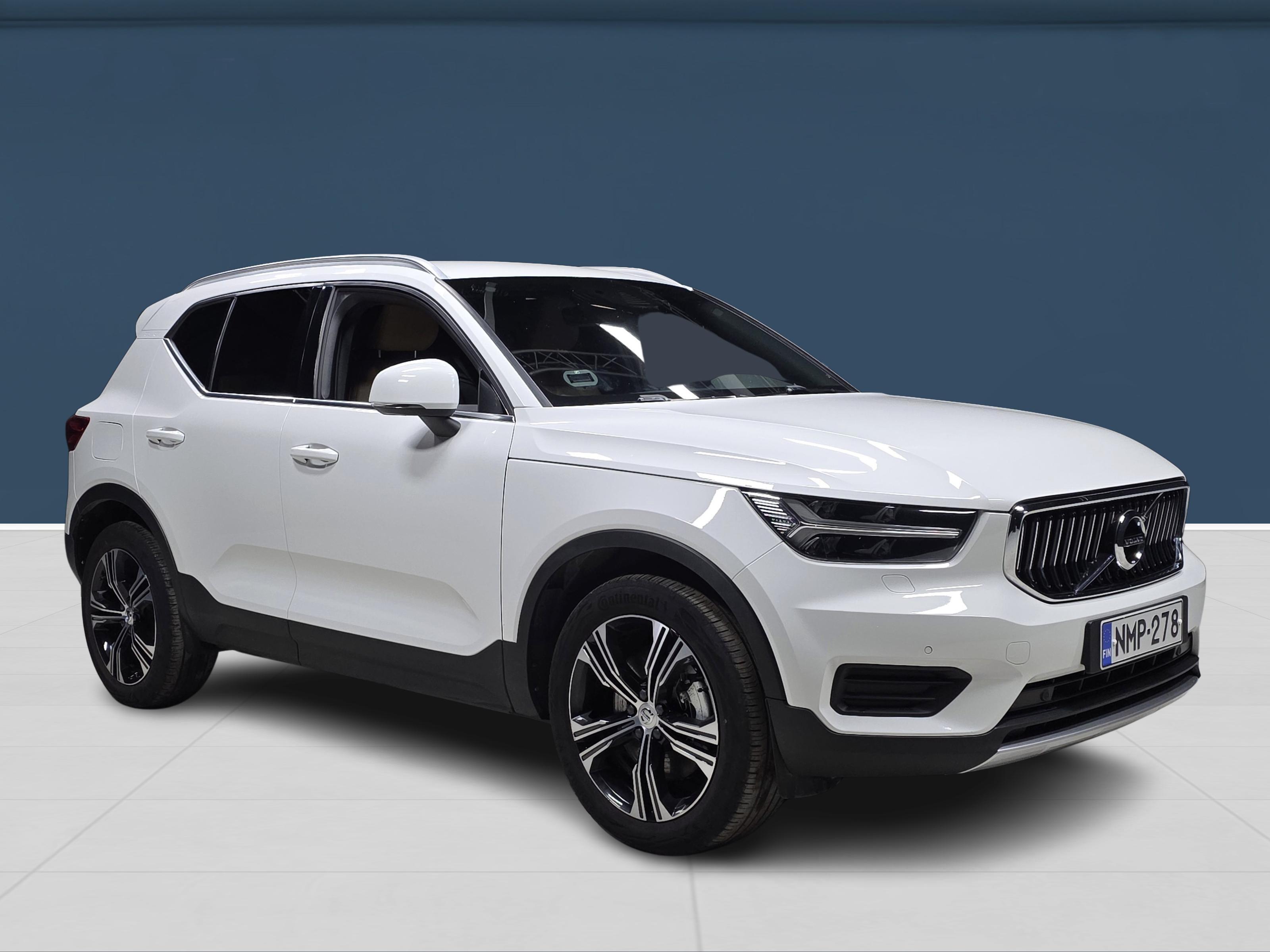 Volvo XC40 3