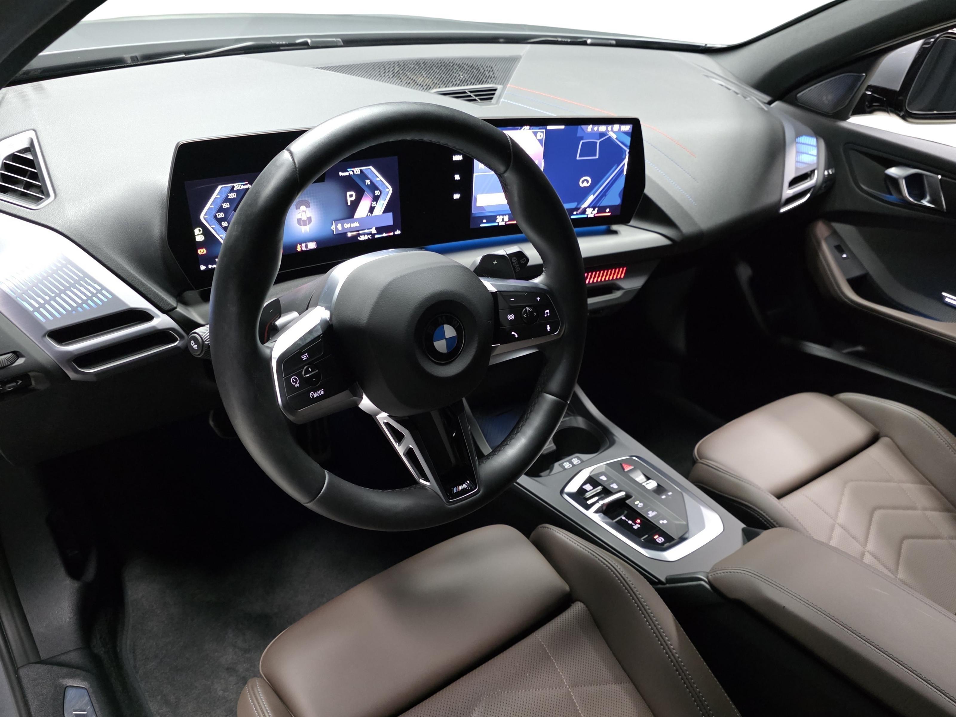 BMW 120 8