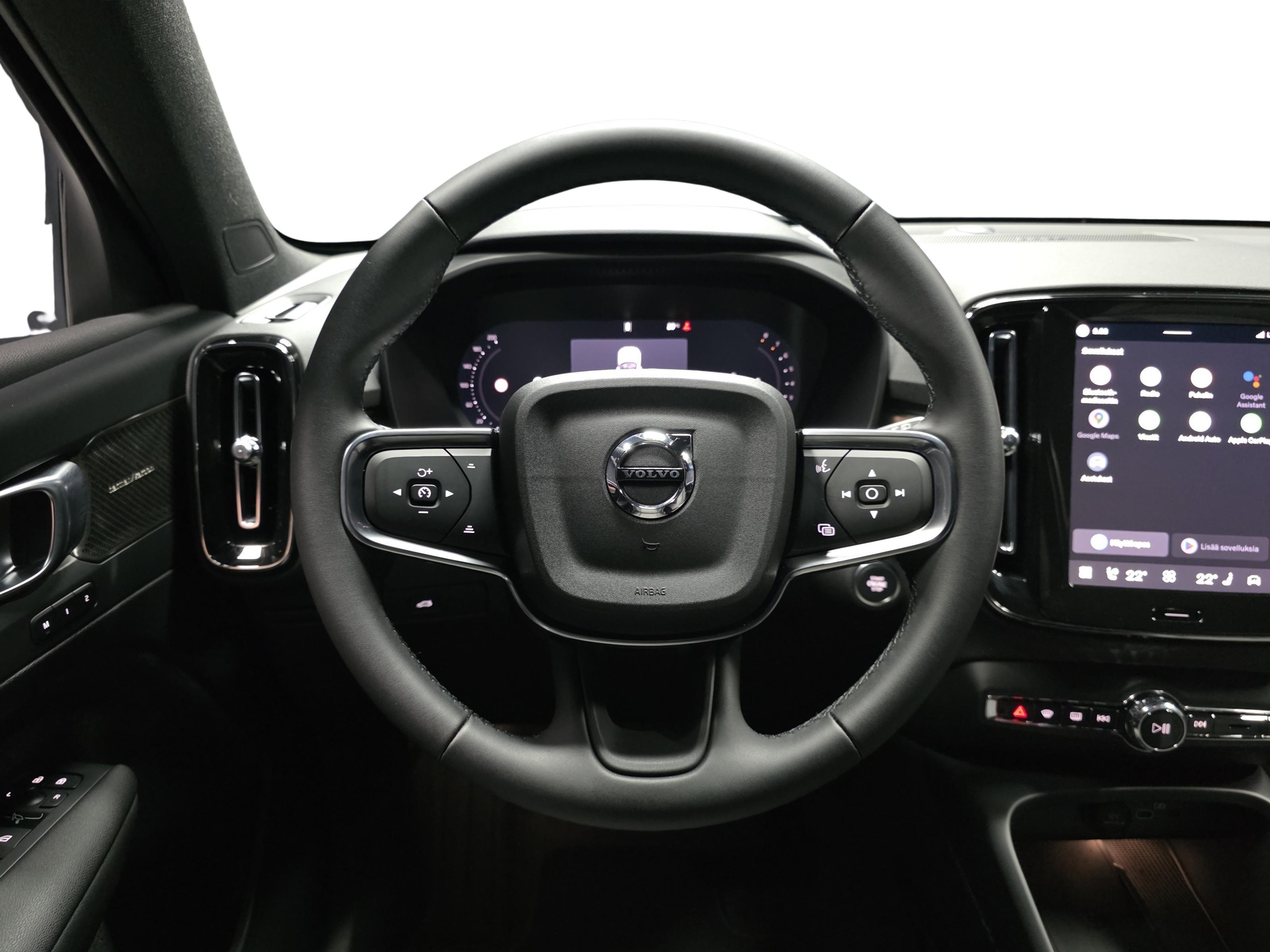 Volvo XC40 10