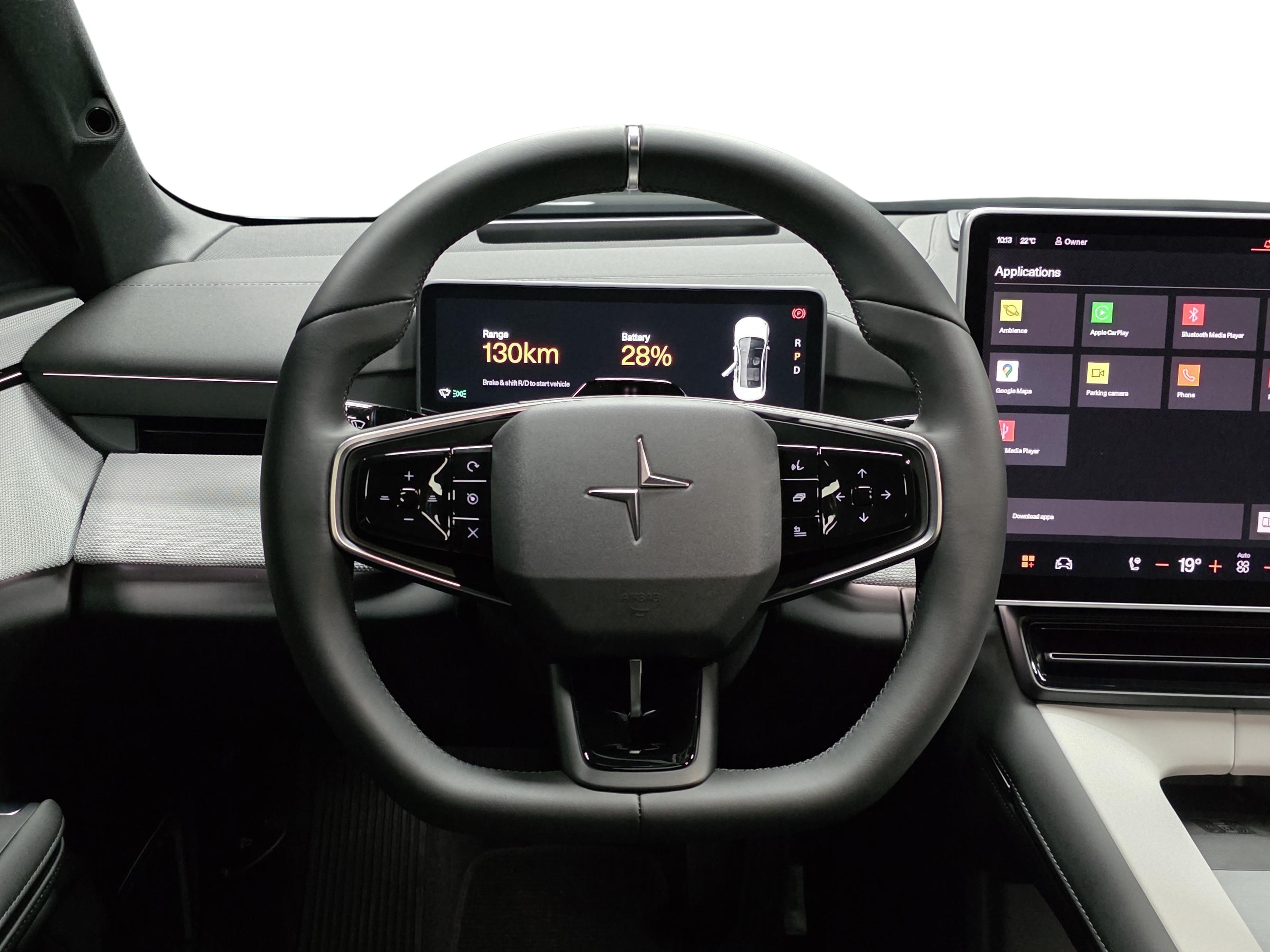 Polestar 4 10