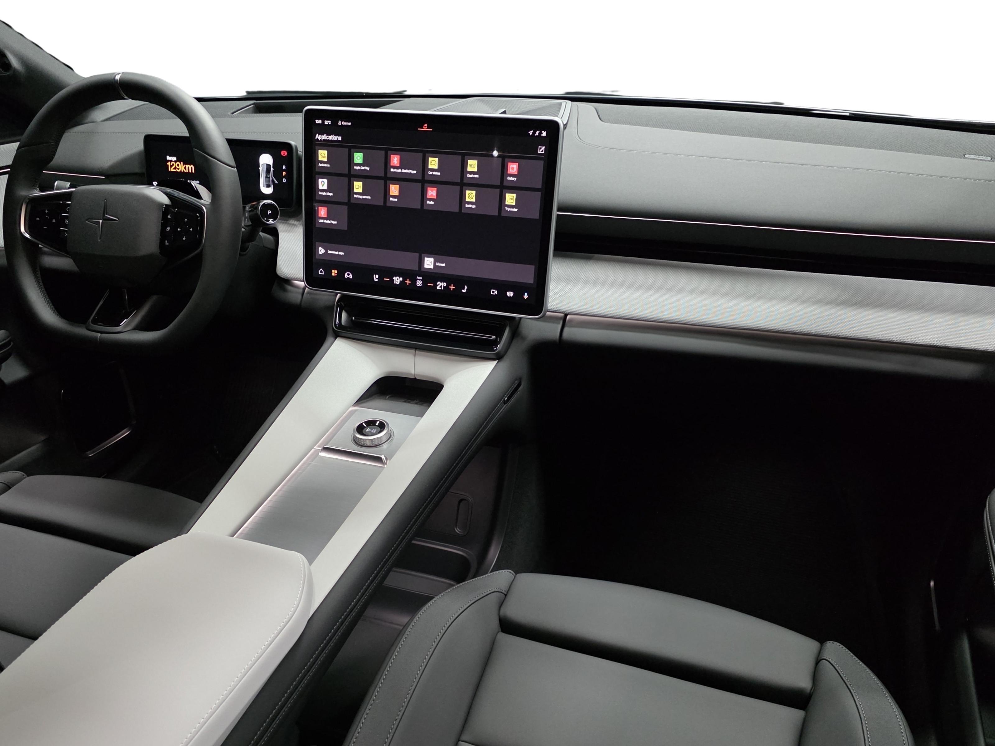 Polestar 4 17