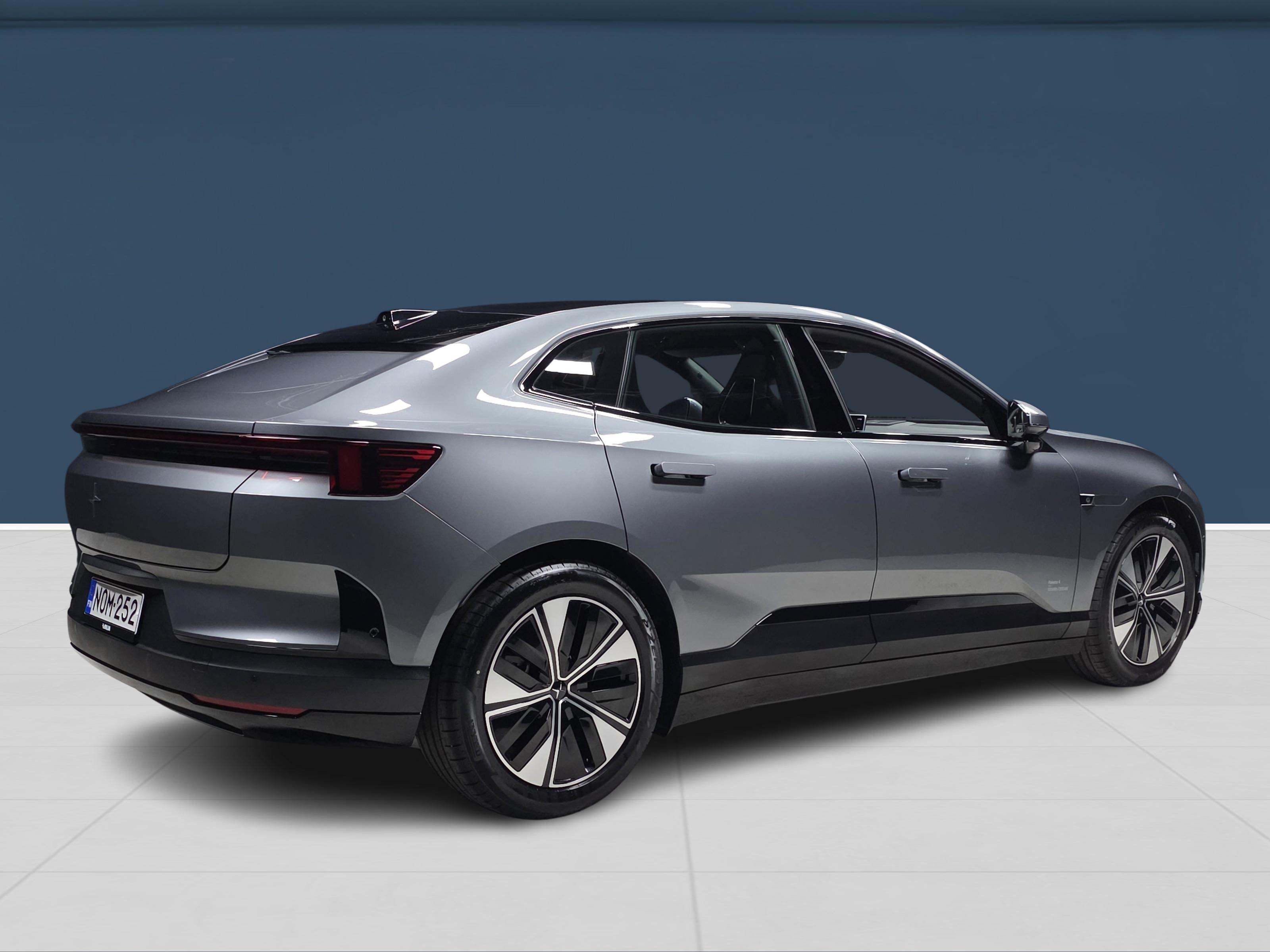 Polestar 4 4