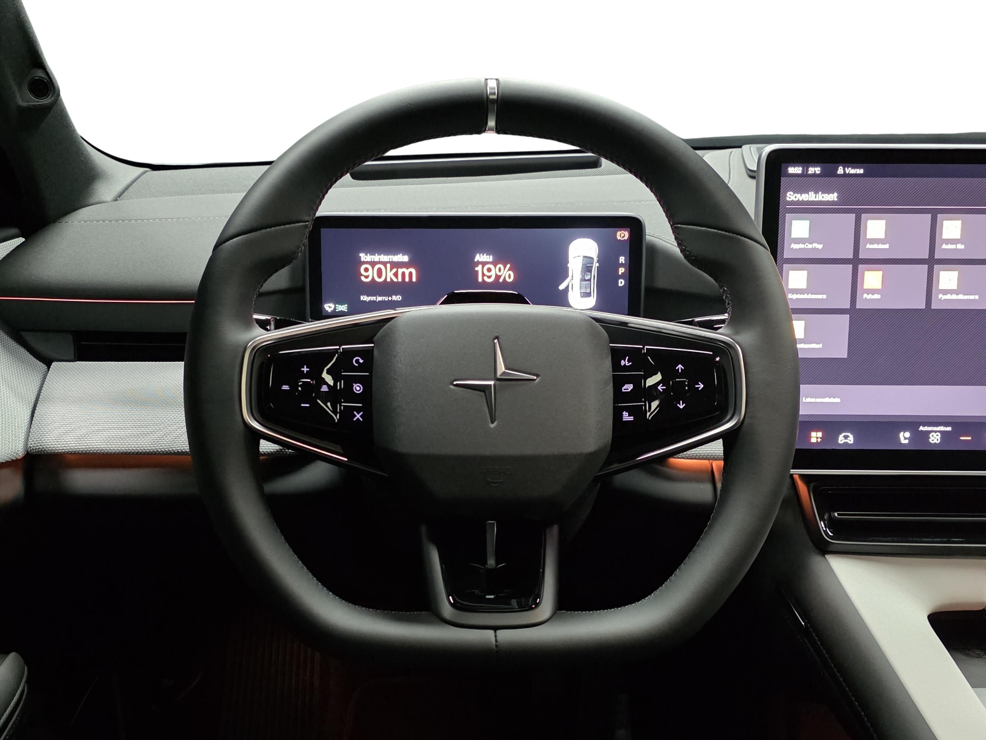 Polestar 4 10
