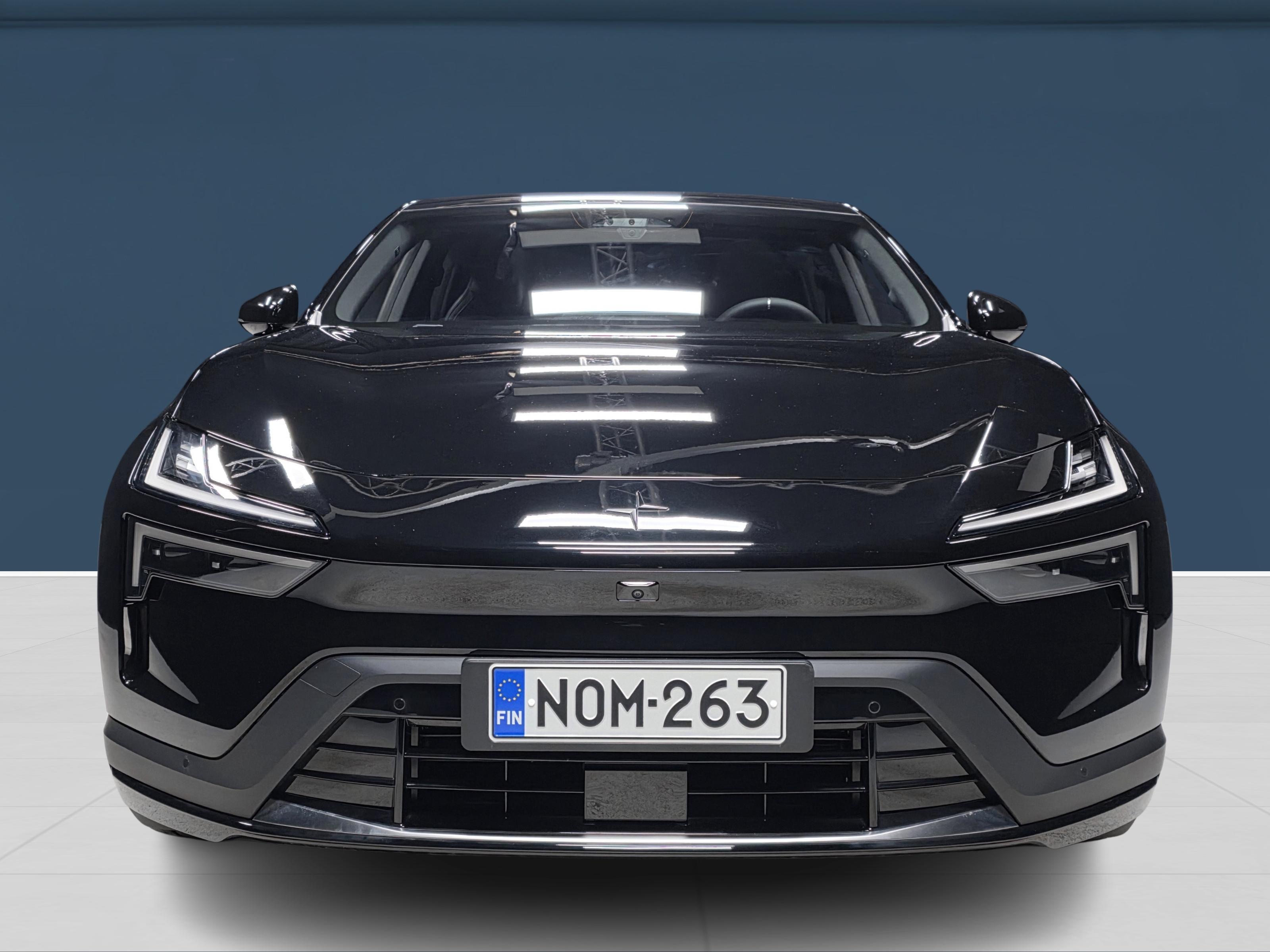 Polestar 4 2