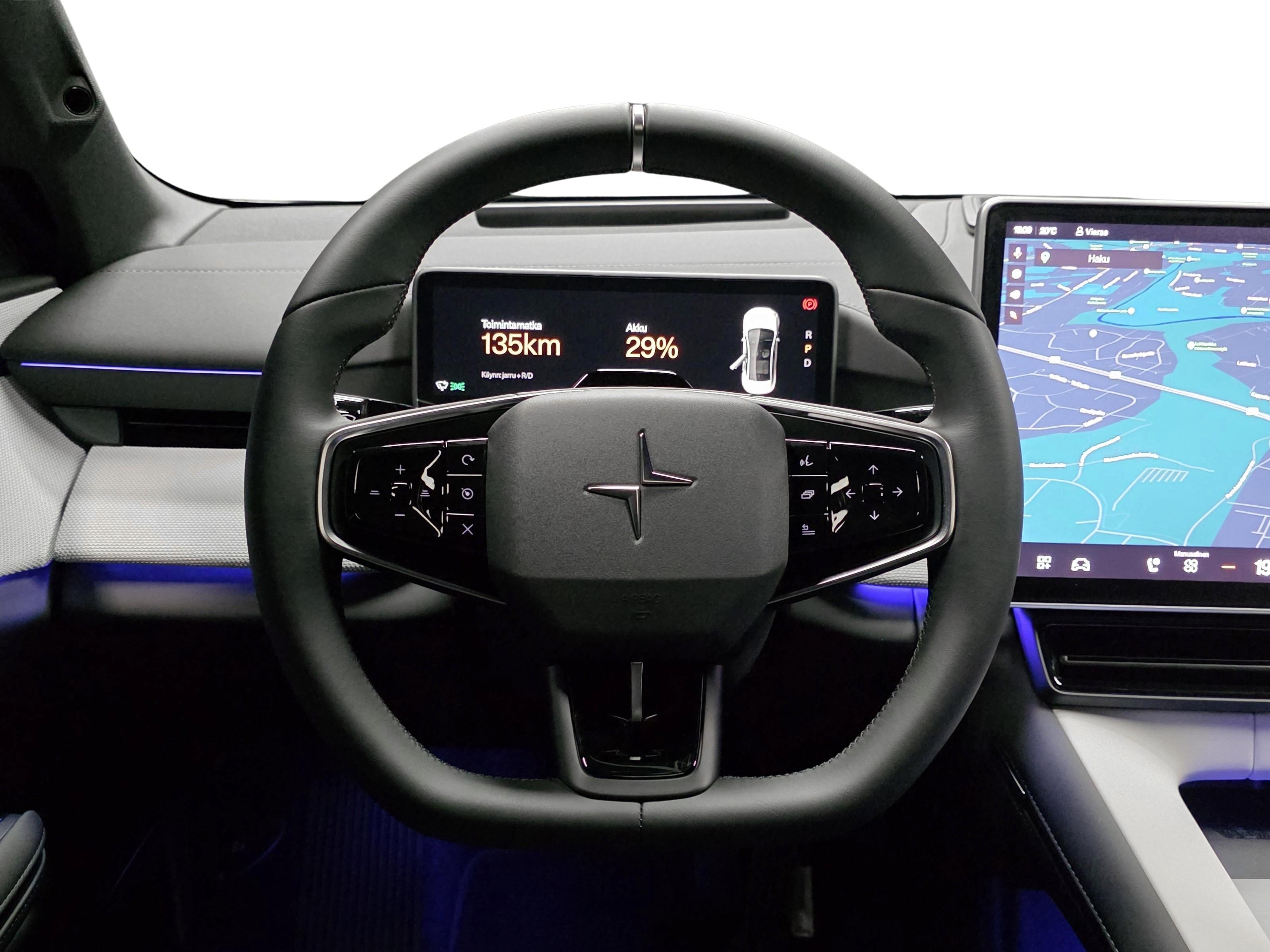 Polestar 4 10