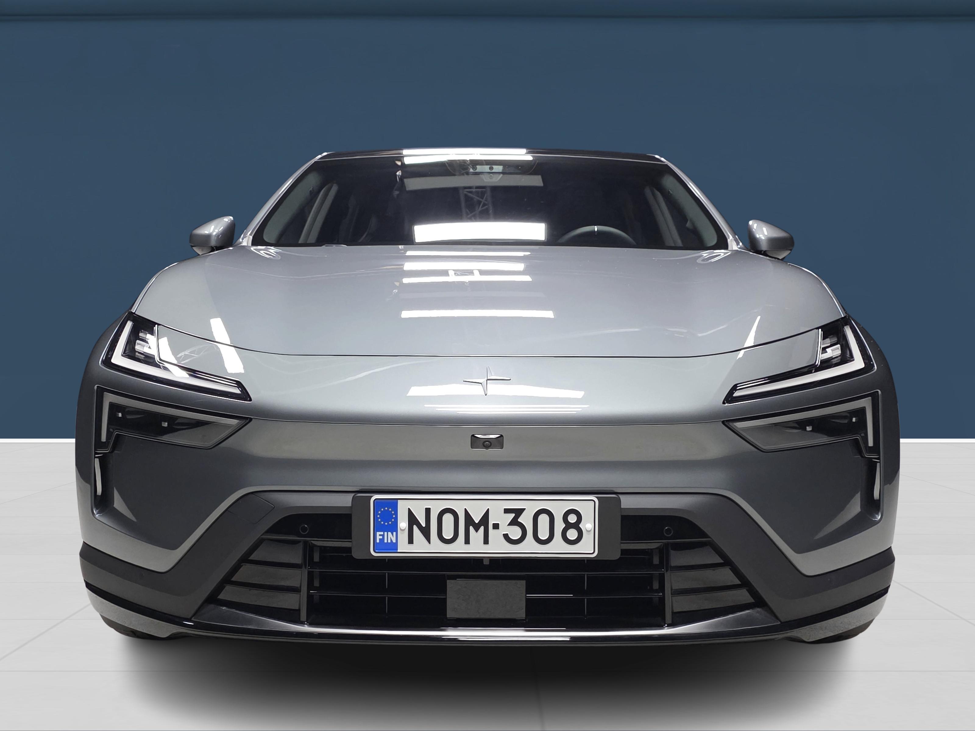 Polestar 4 2