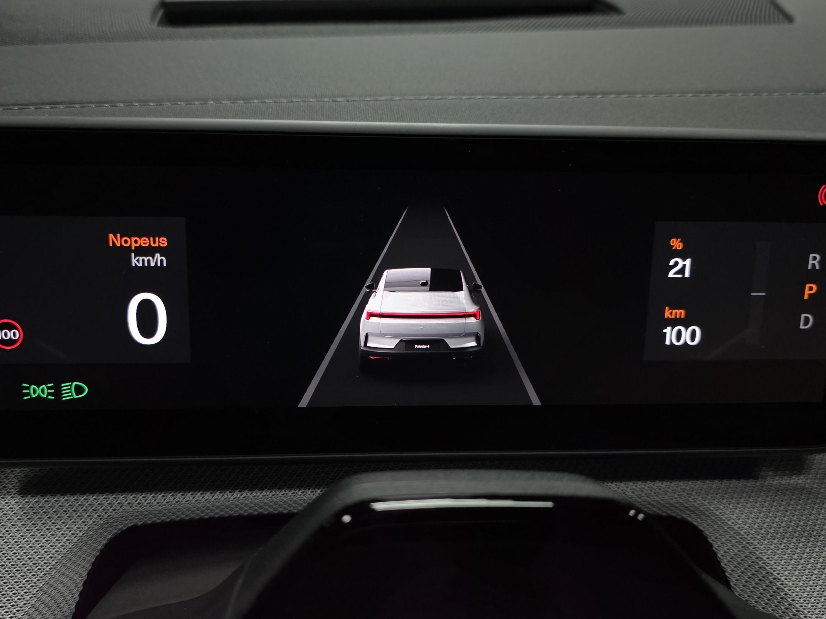 Polestar 4 7