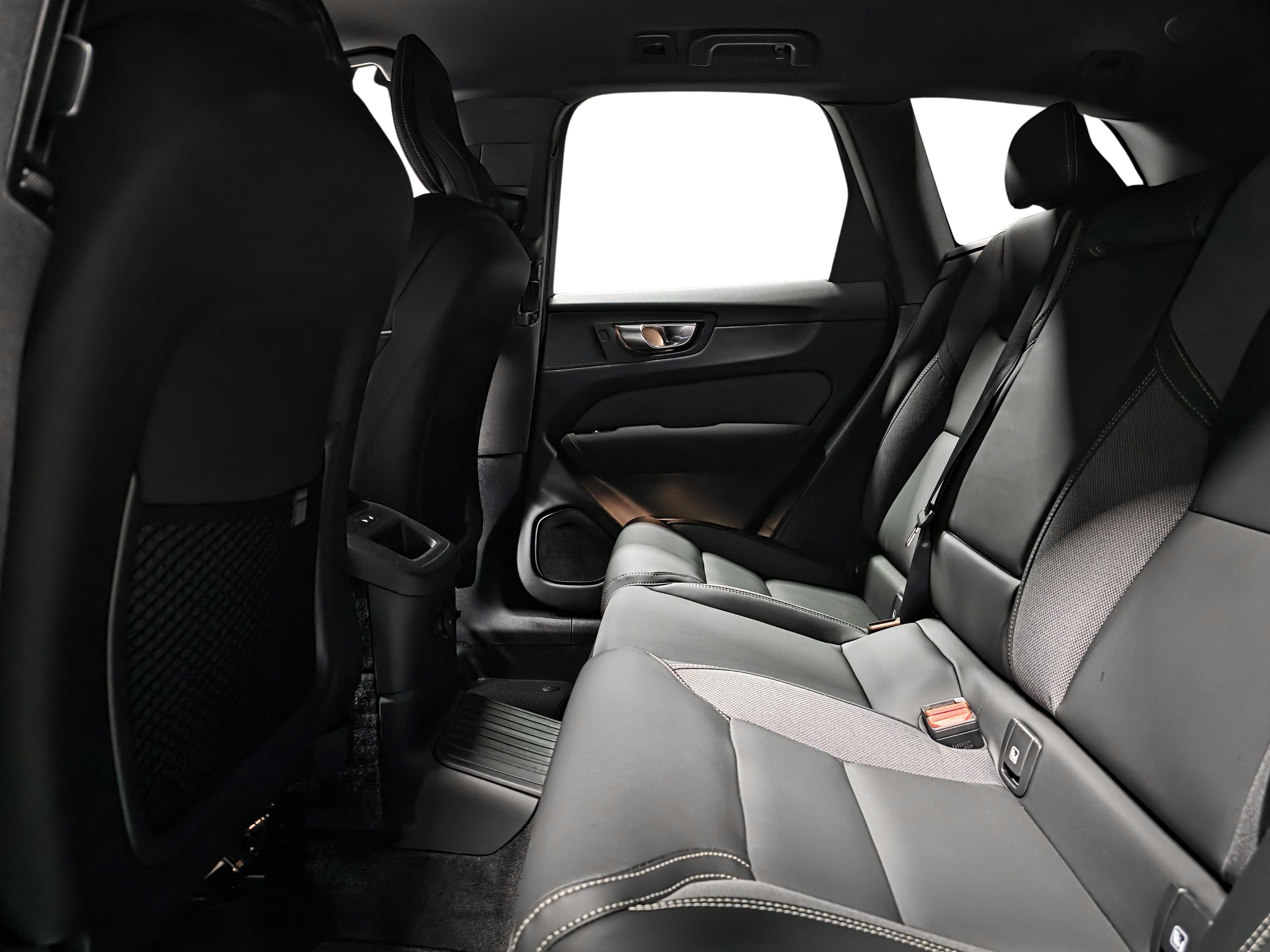 Volvo XC60 9