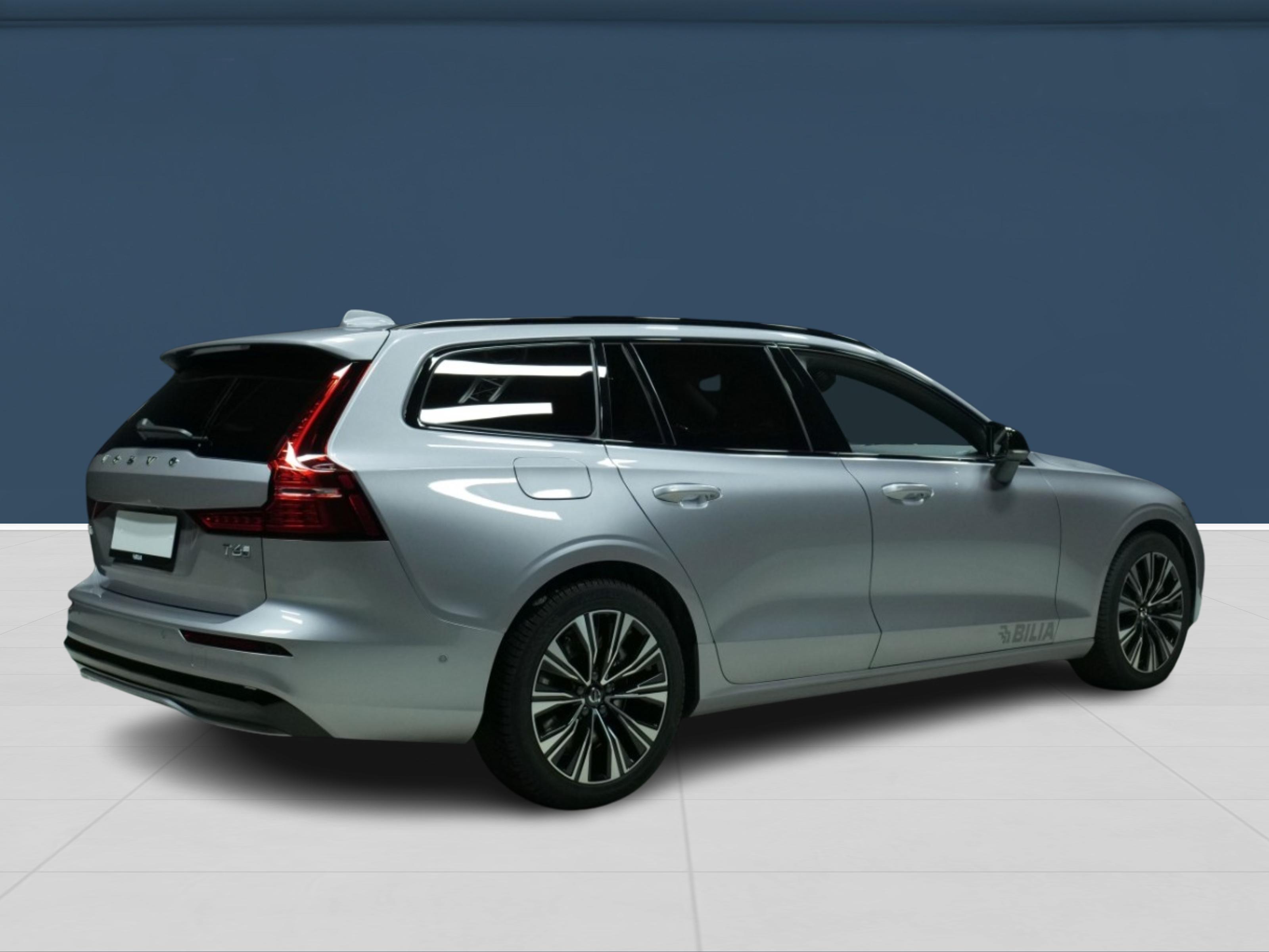 Volvo V60 4