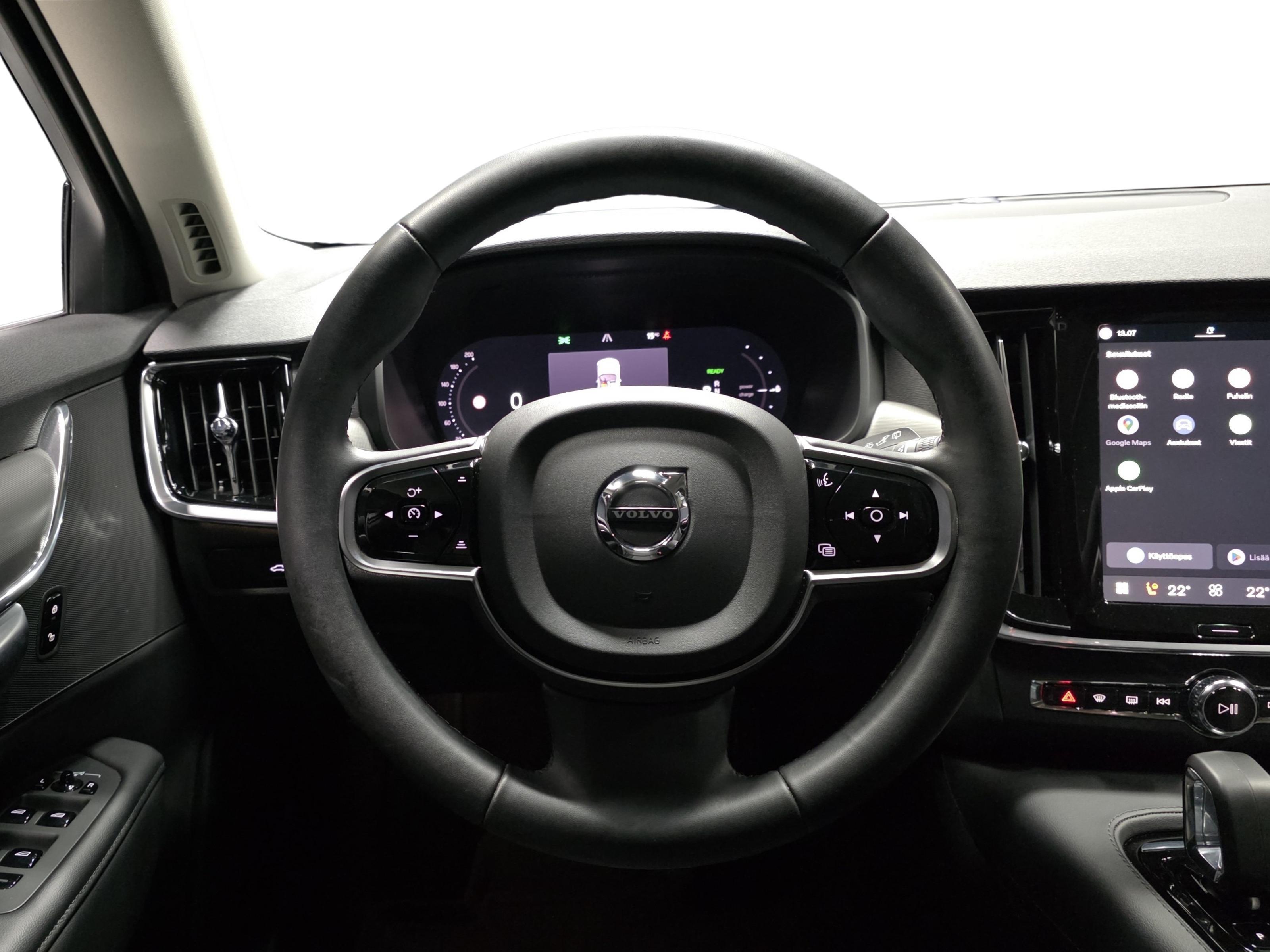 Volvo V90 10