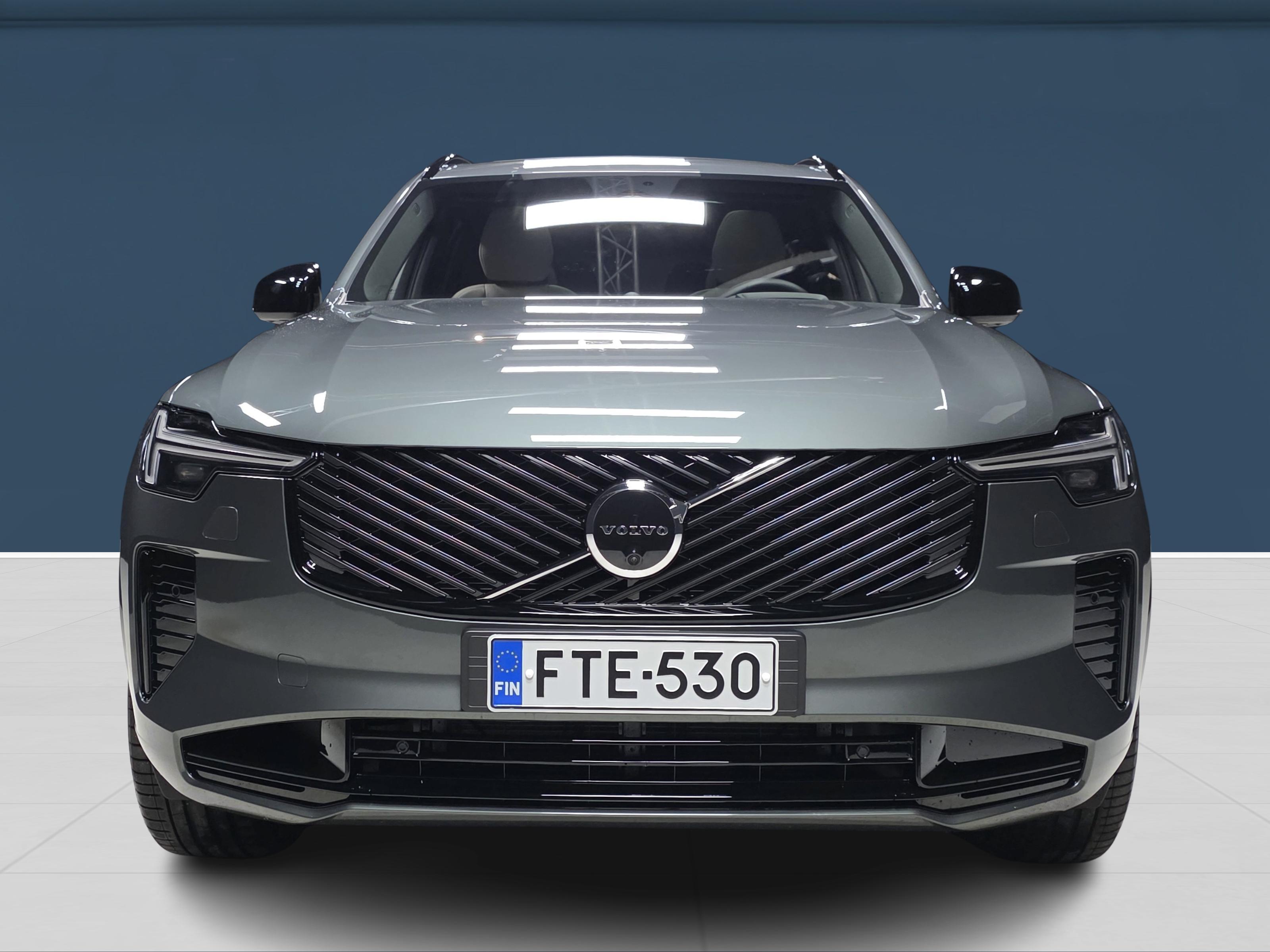 Volvo XC90 2