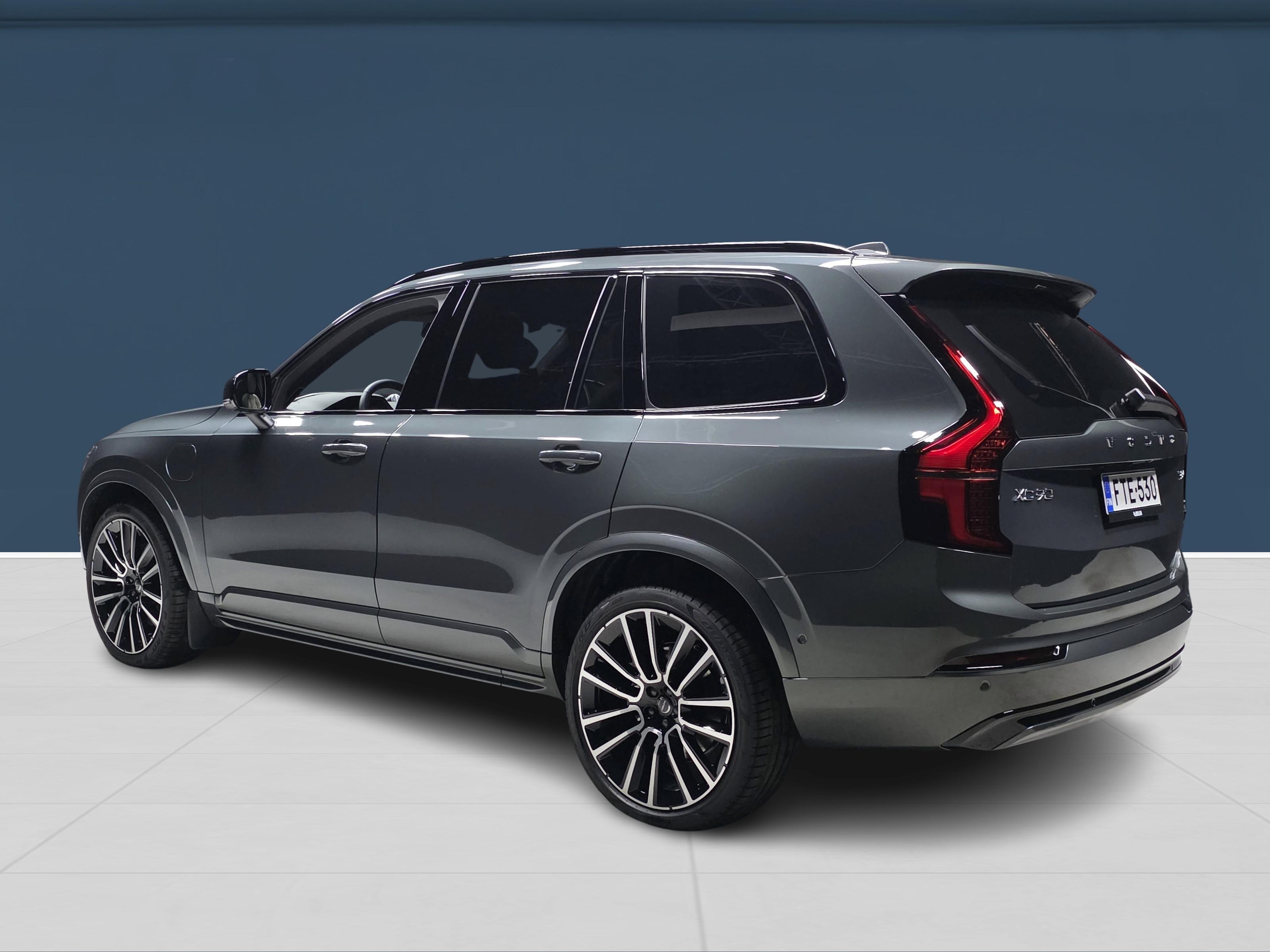 Volvo XC90 6