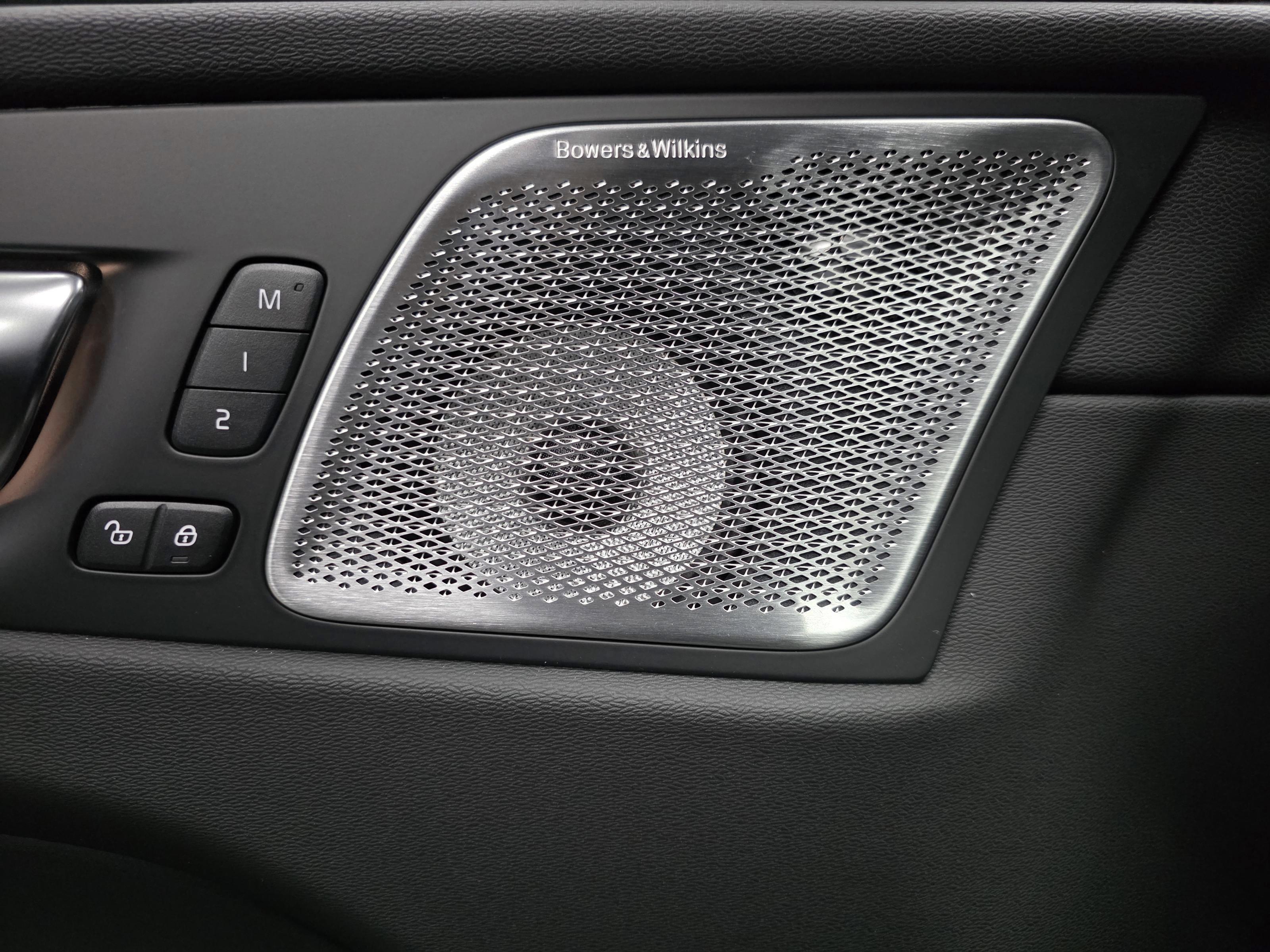 Volvo XC60 14