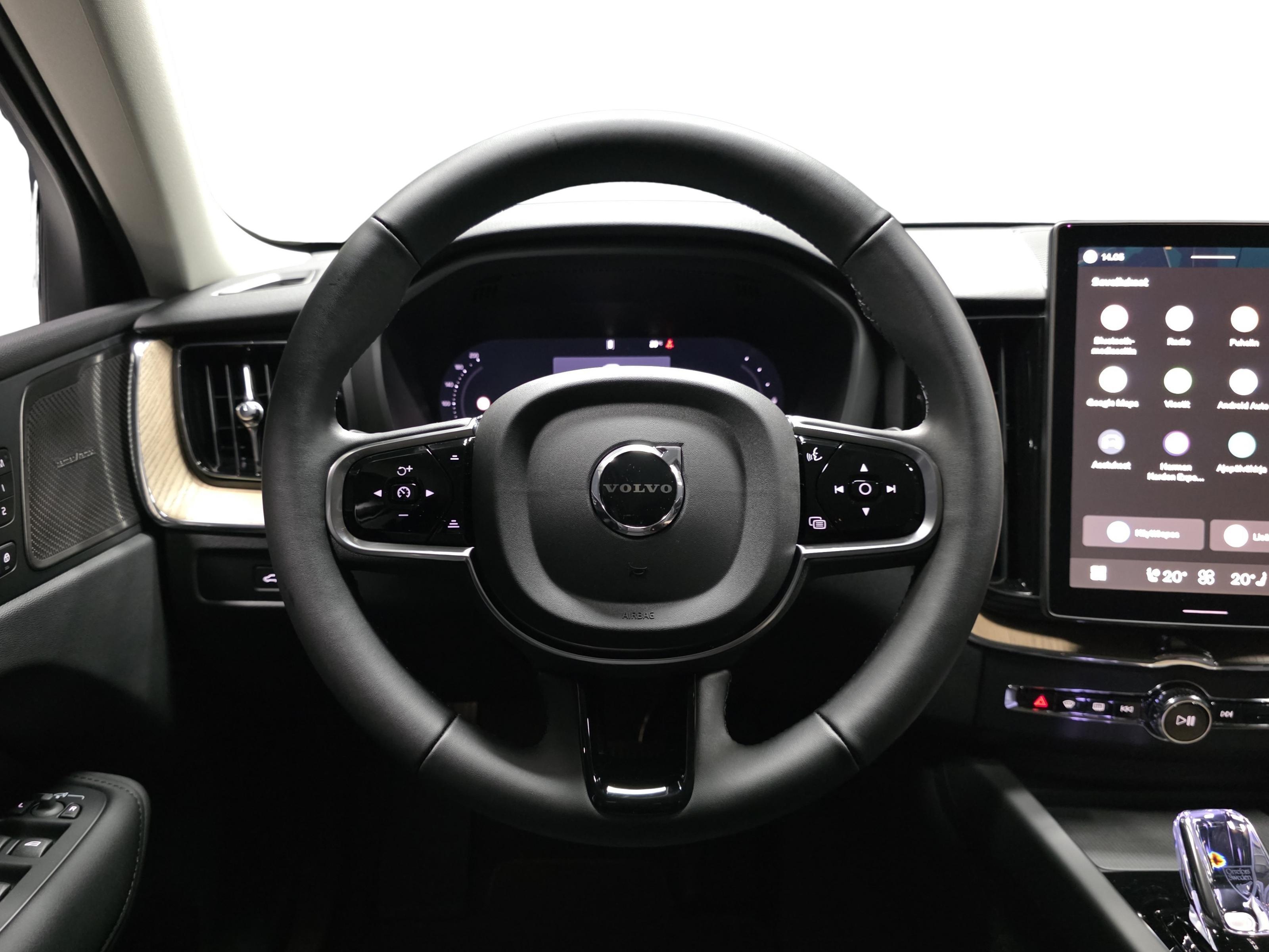 Volvo XC60 10