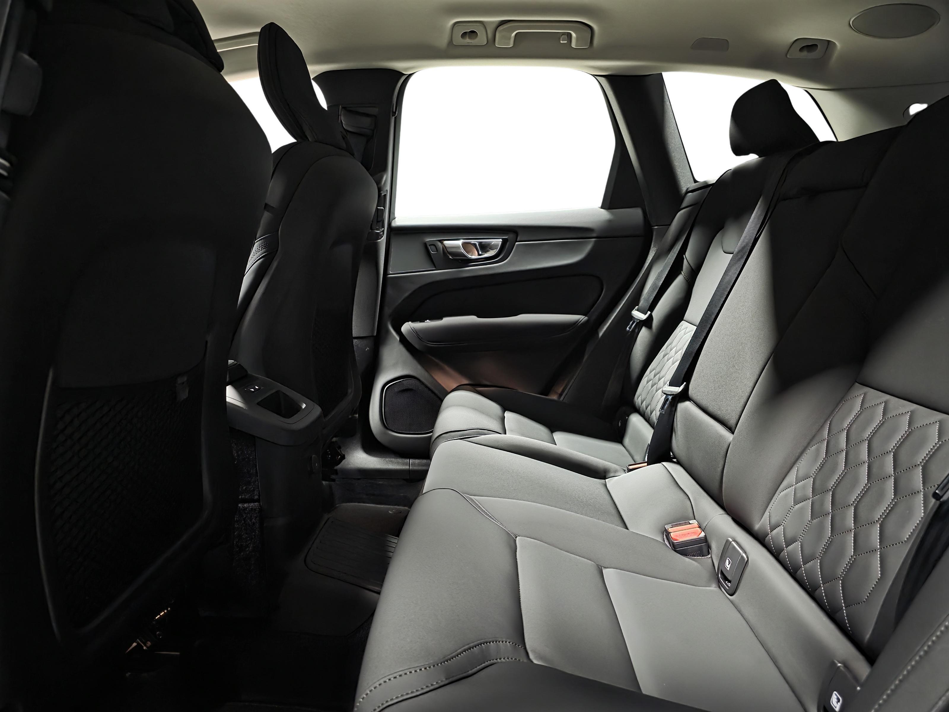 Volvo XC60 9