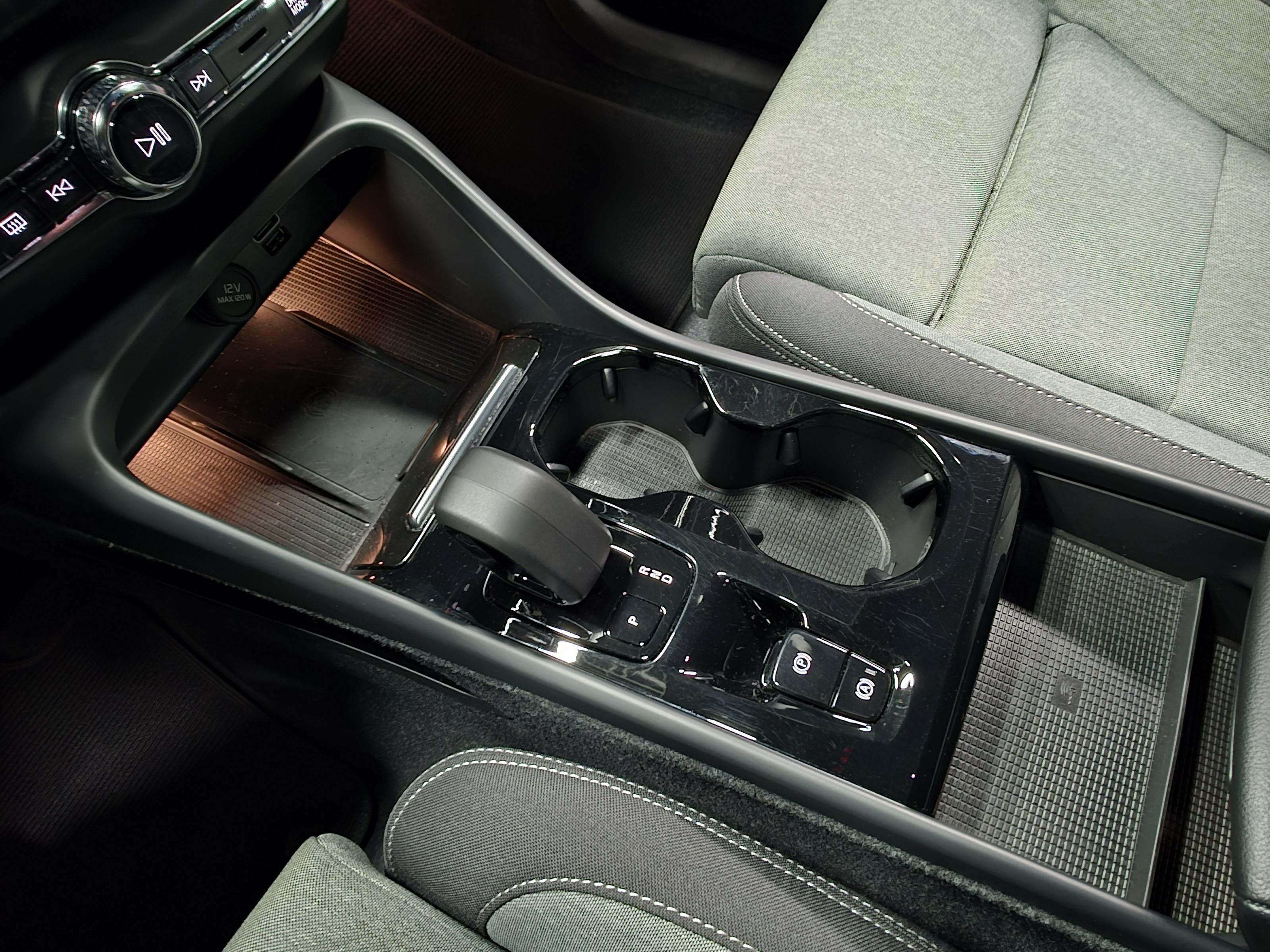 Volvo XC40 15