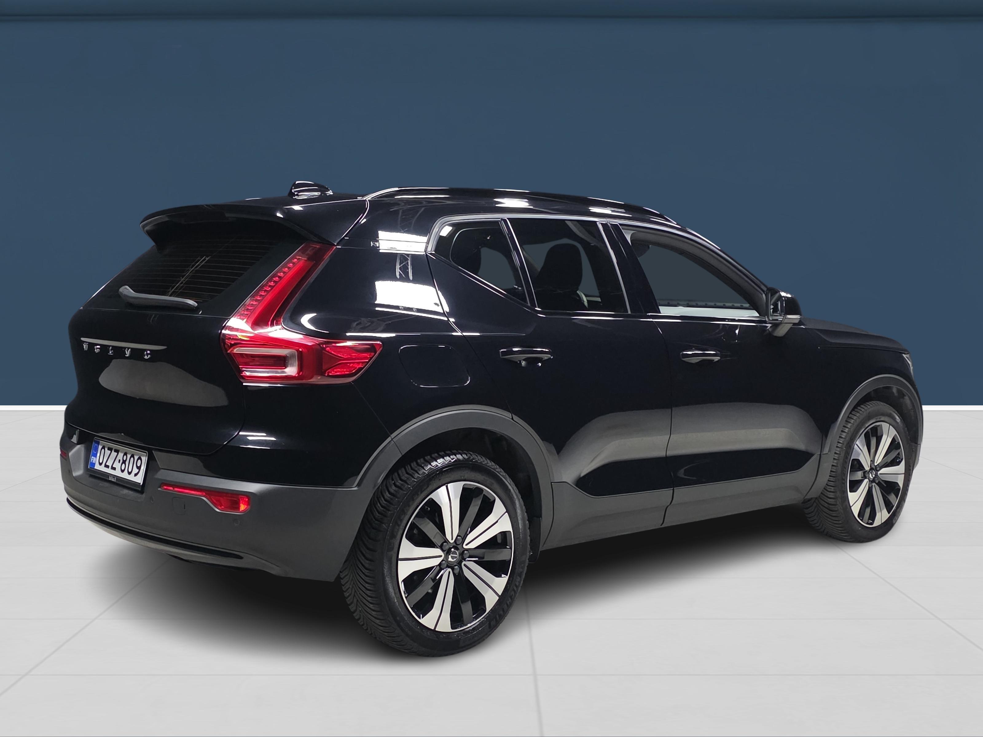 Volvo XC40 4